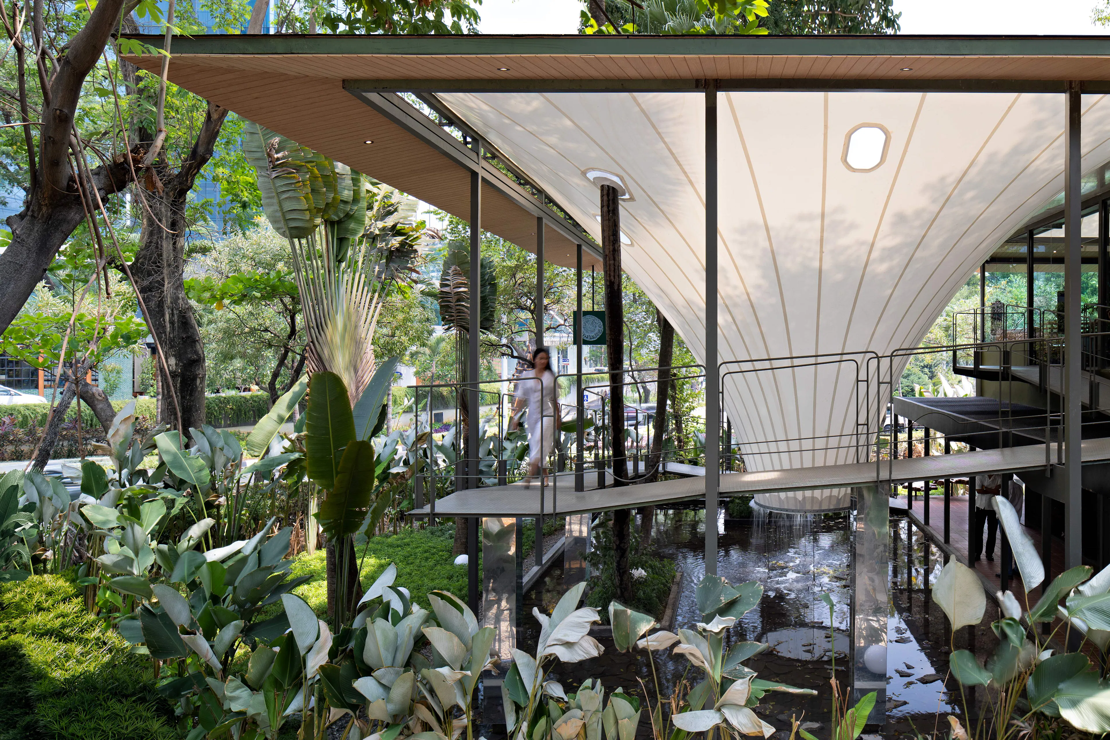 Aruma Split Garden — 40