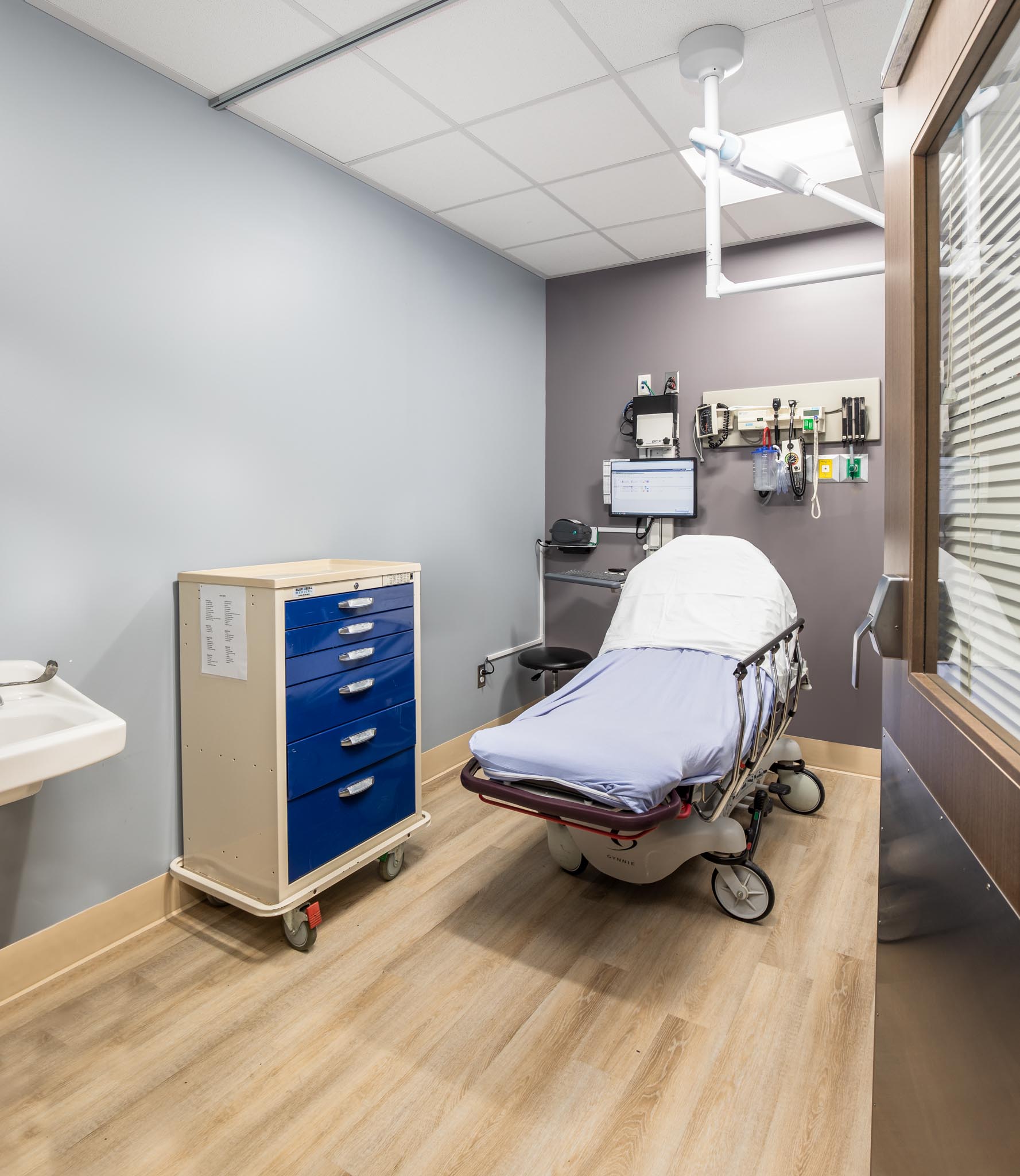 Roper Hospital Diagnostics & Emergency Room by Wellogy Architizer