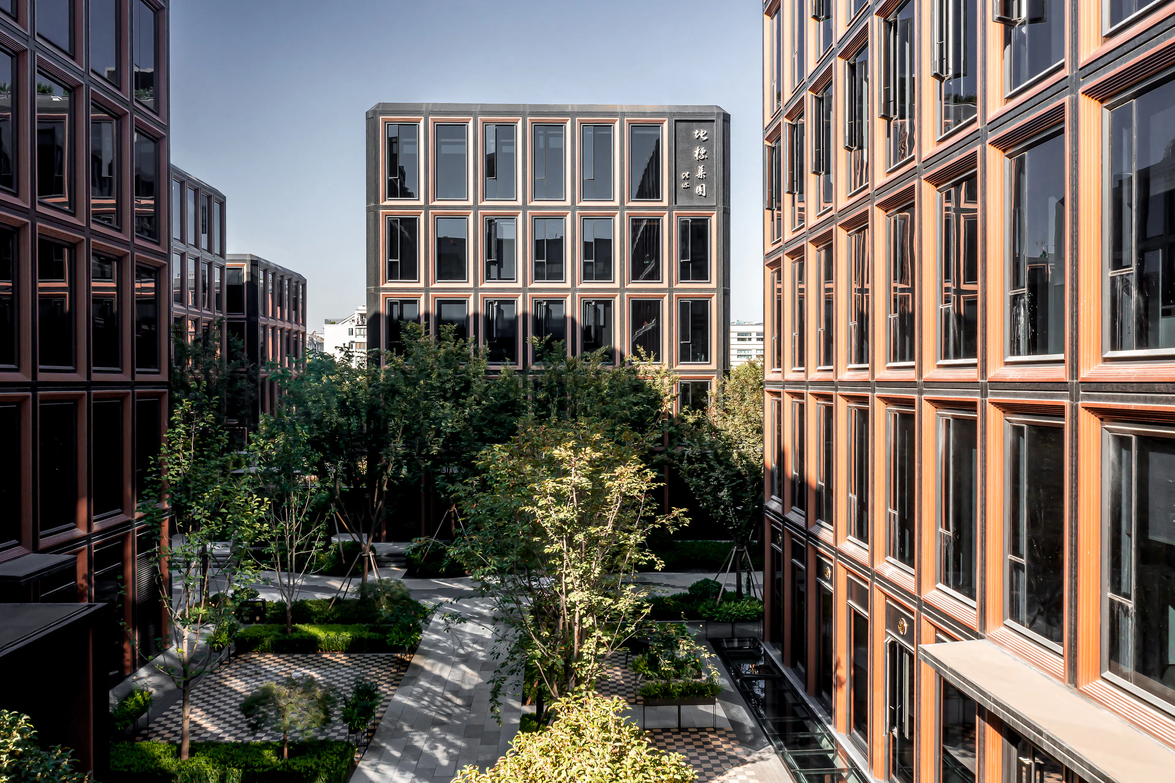 RISING Center: A complex interweaving with elegant and the wetlands context — 3