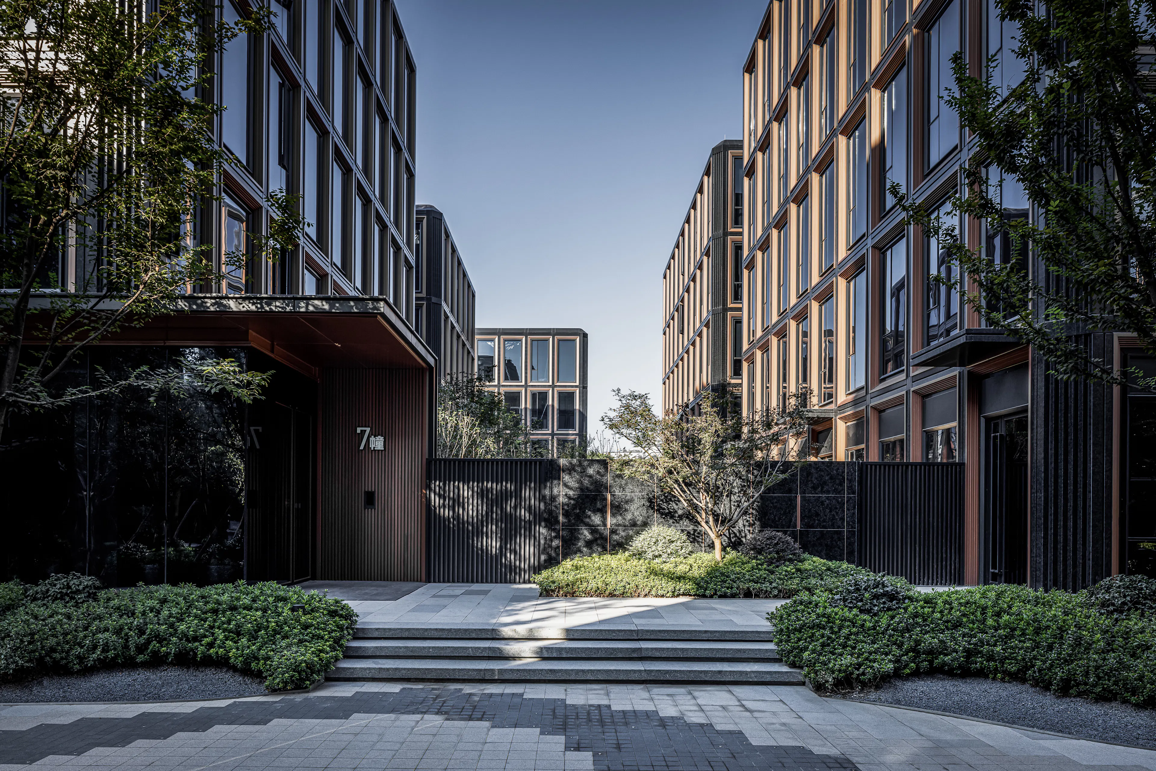 RISING Center: A complex interweaving with elegant and the wetlands context — 10