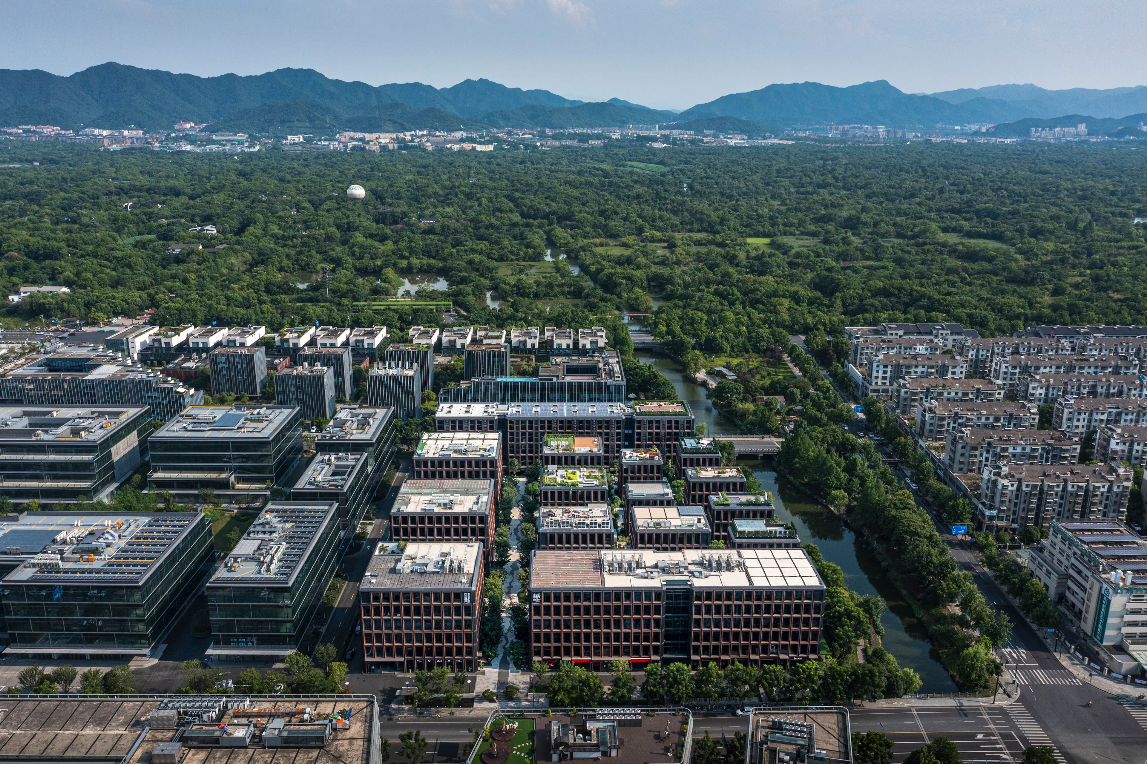 RISING Center: A complex interweaving with elegant and the wetlands context — 9