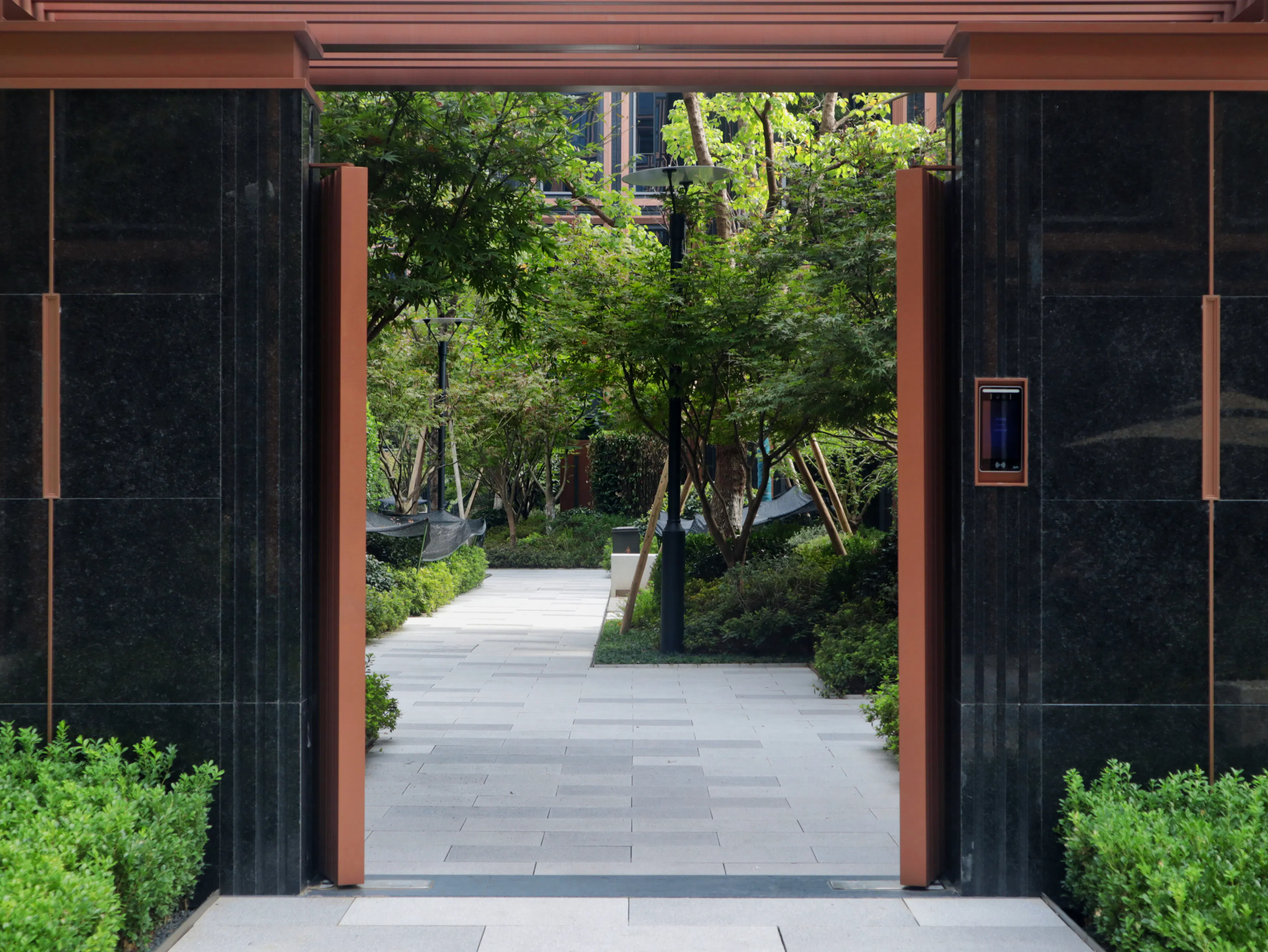 RISING Center: A complex interweaving with elegant and the wetlands context — 26