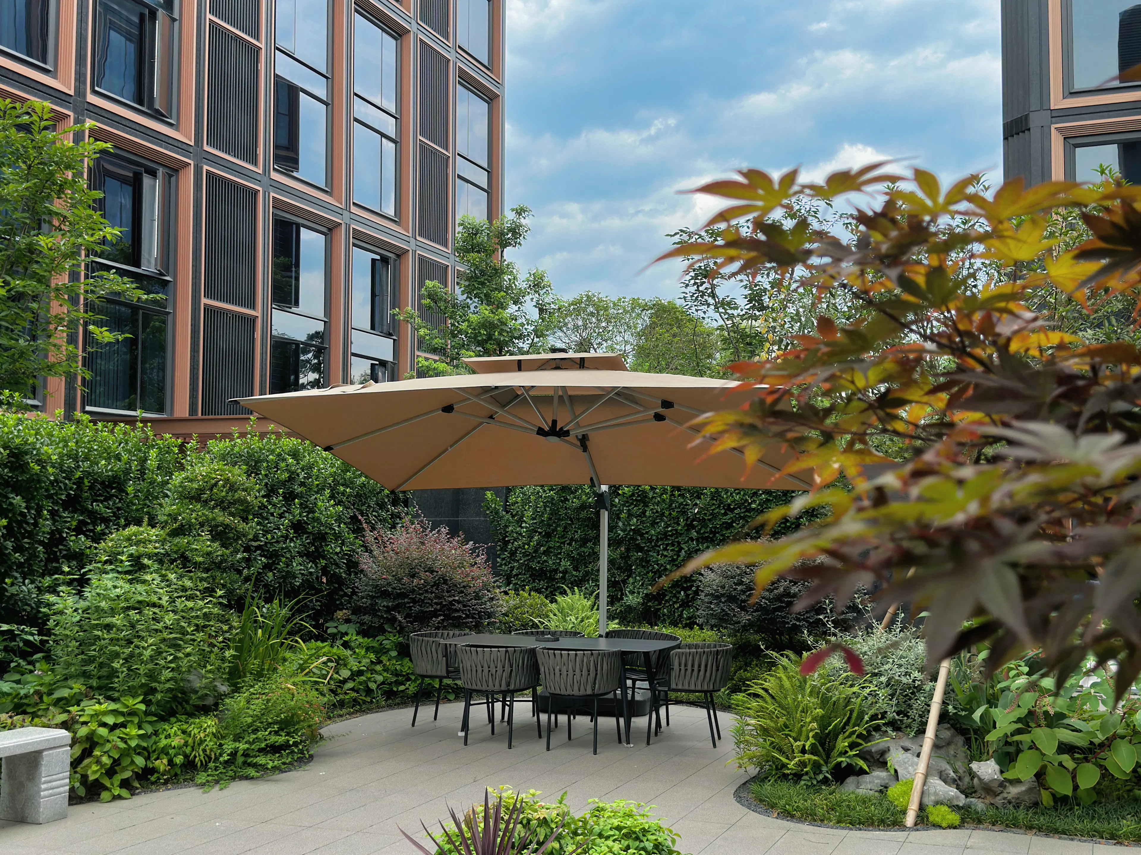 RISING Center: A complex interweaving with elegant and the wetlands context — 28