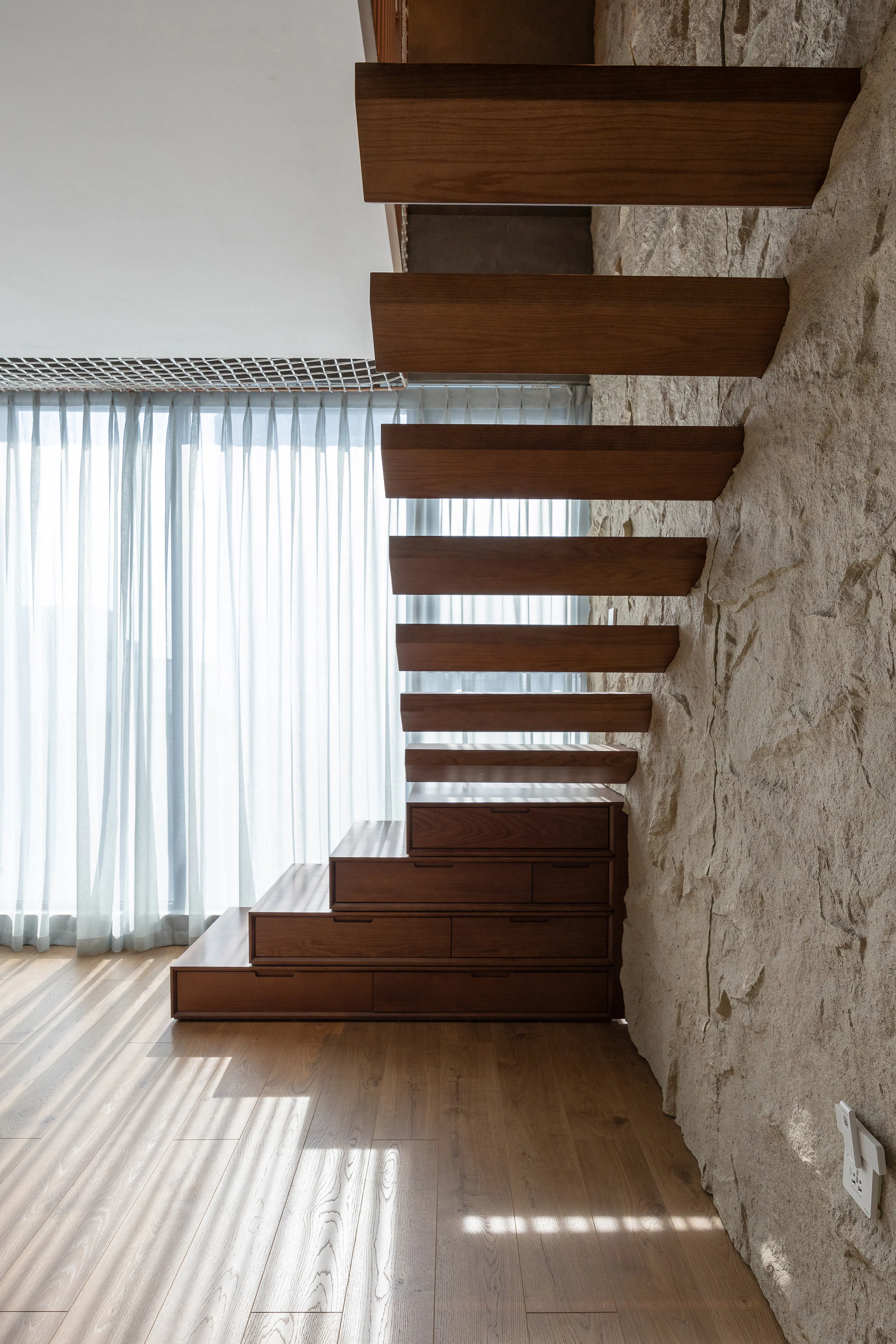 Kabuchin Penthouse — 6