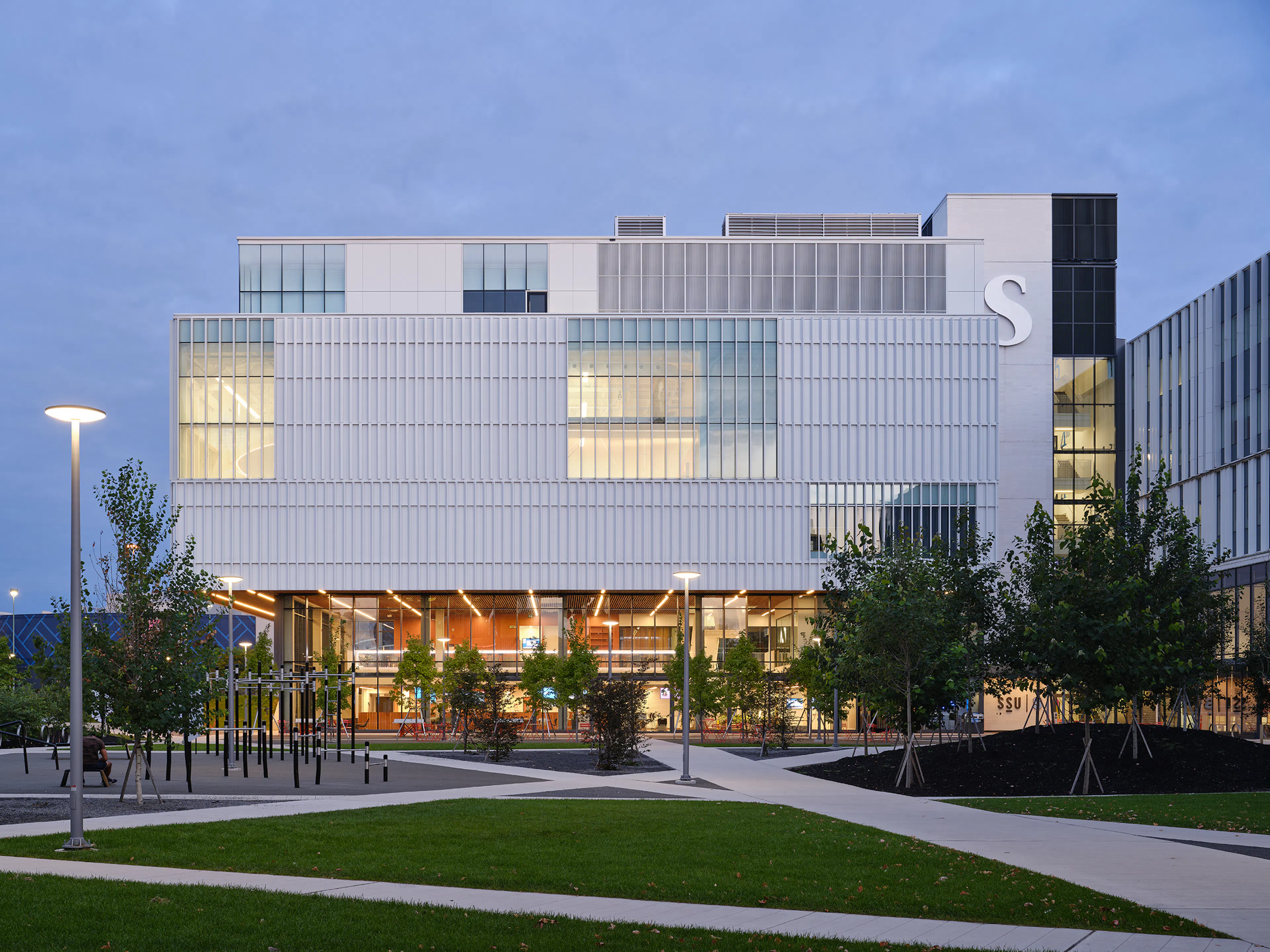 University of Guelph Honey Bee Research Centre — 20