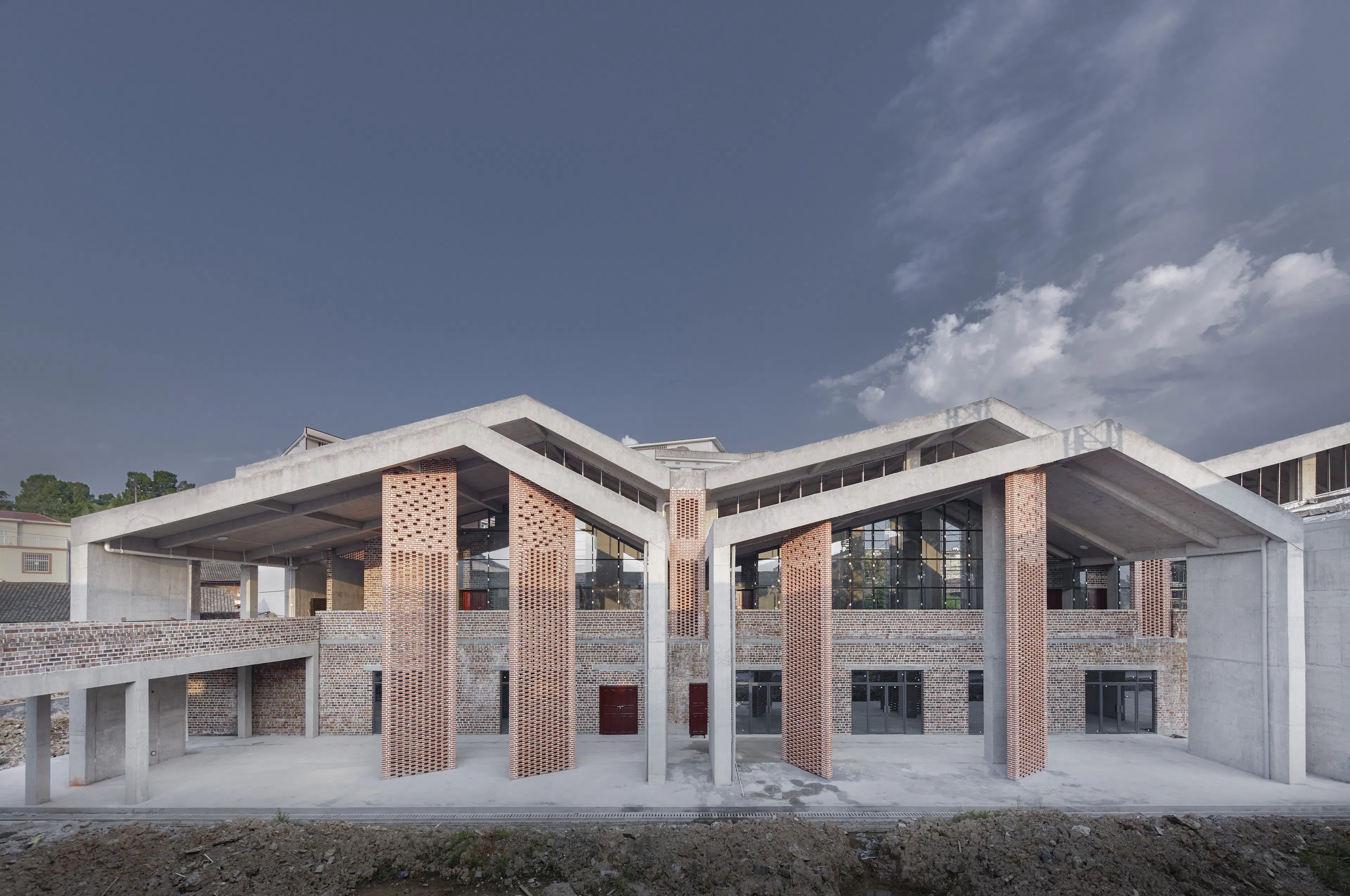 Cultural Service Center and Local Workshops of Ruyi Village — 40