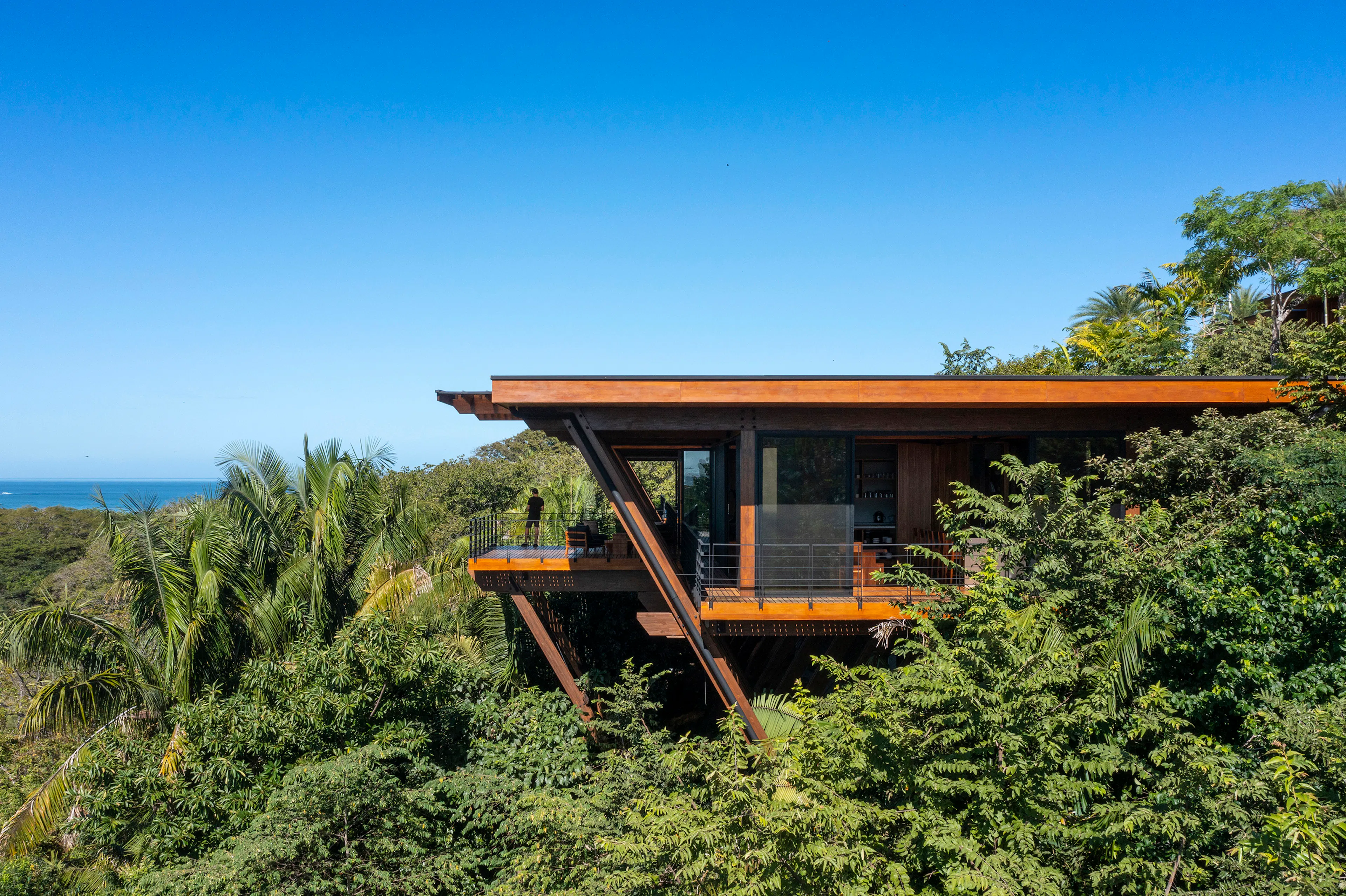 Loma Sagrada House — 2