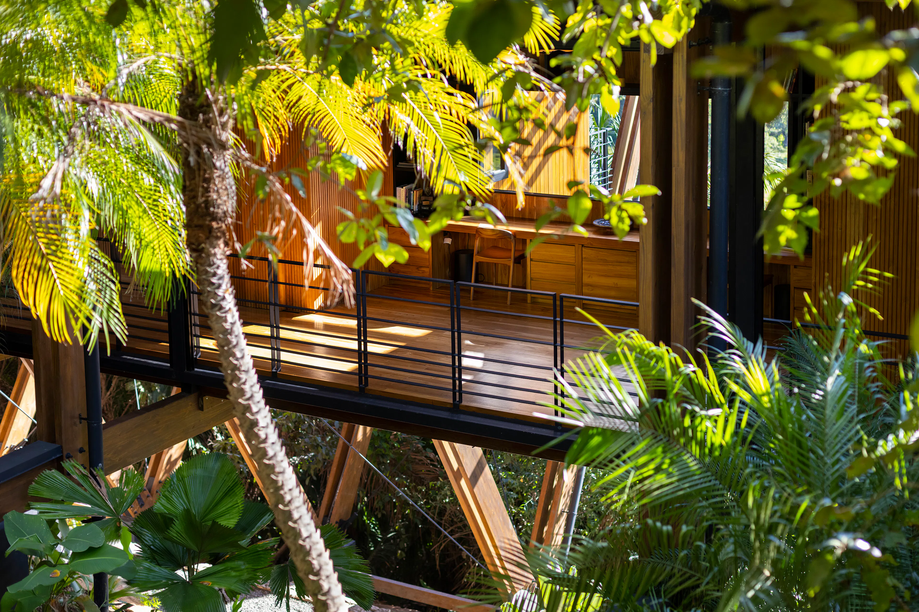 Loma Sagrada House — 5