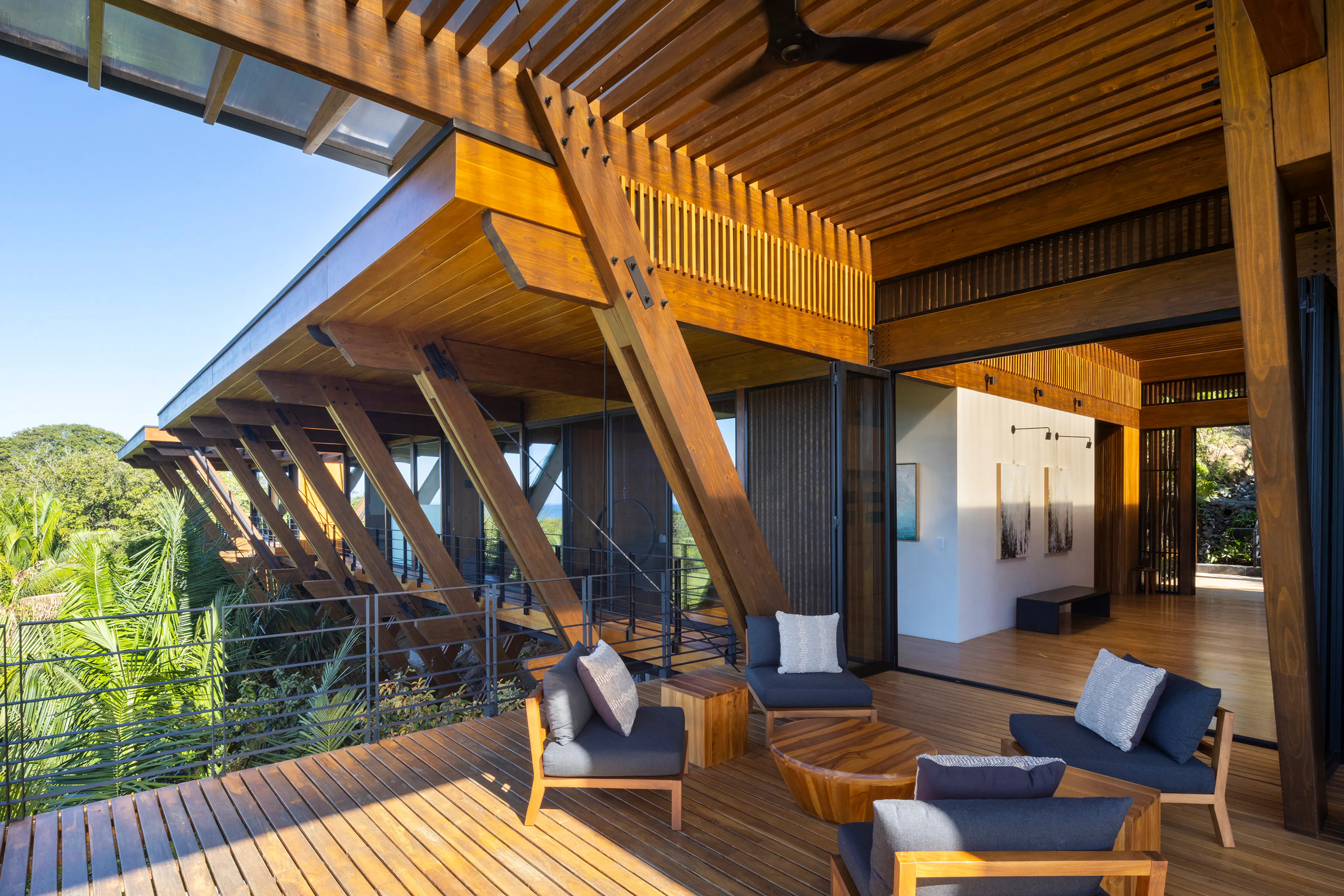 Loma Sagrada House — 12