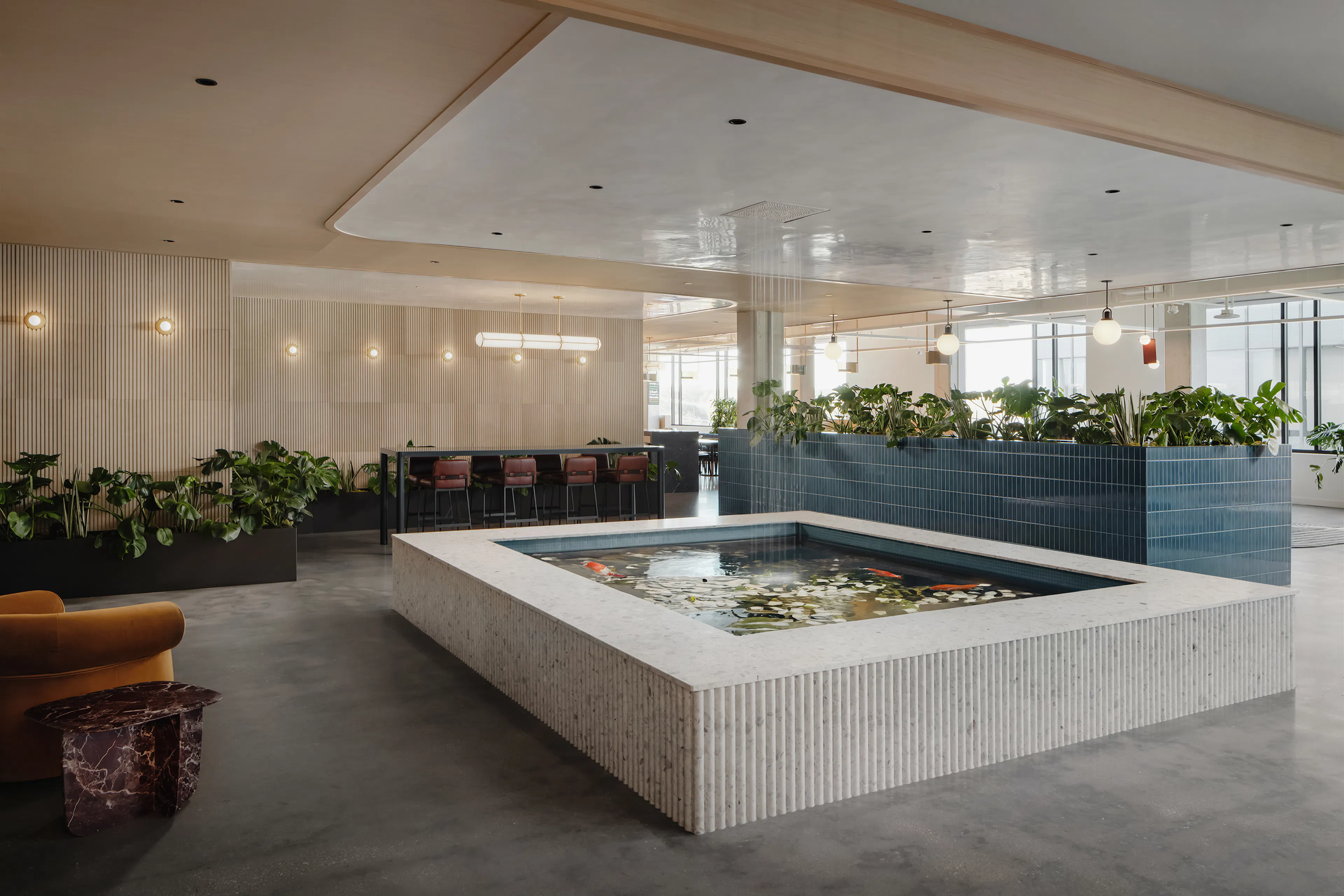 2121 South Lamar — 18