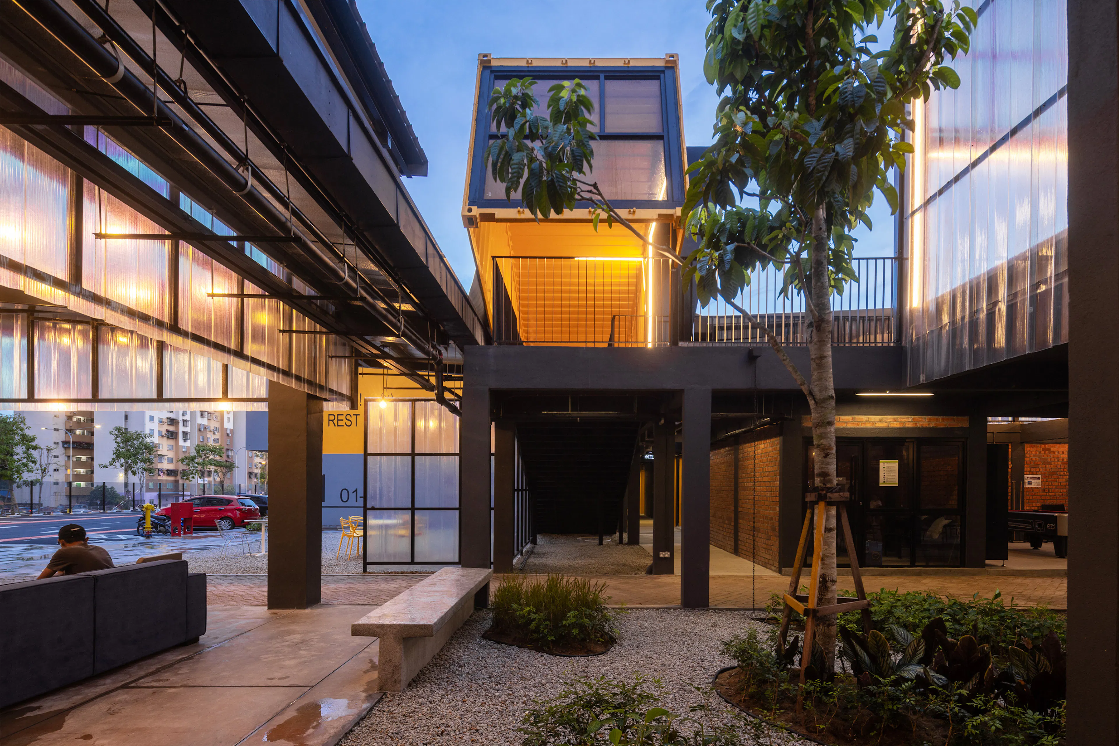 Skyblox Co-living — 11