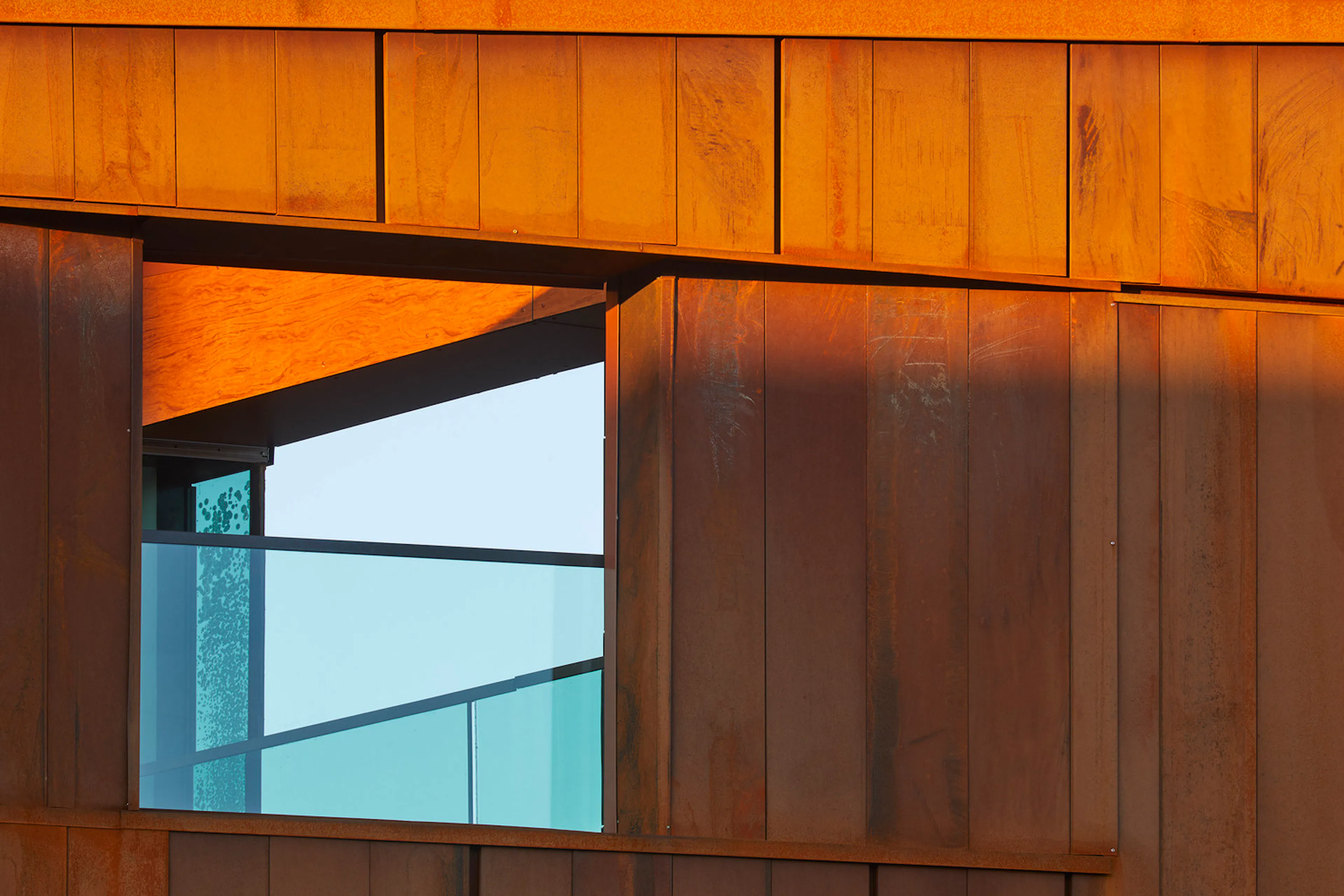 Place des Arts — 9