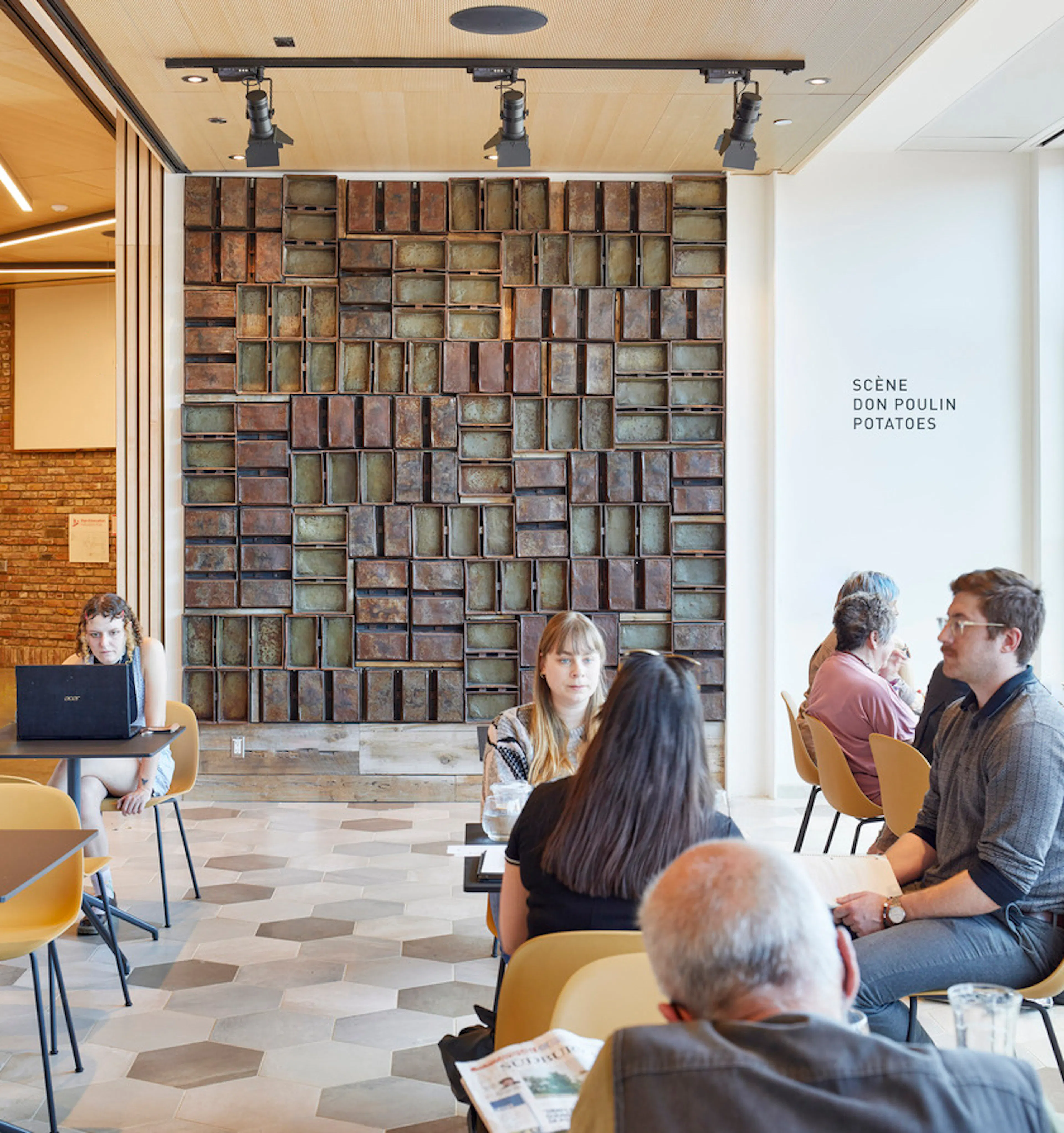 Place des Arts — 4