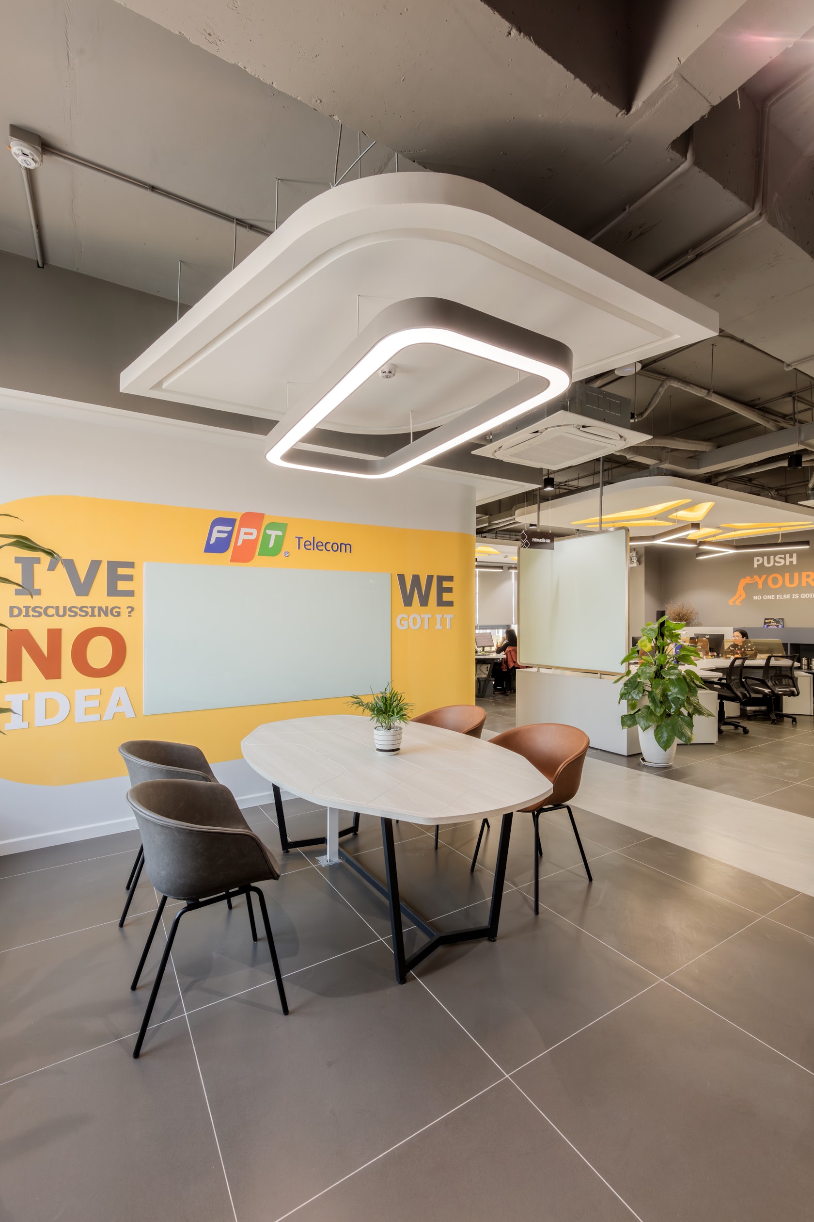 FPT TELECOM OFFICE by XMArchitect - Architizer