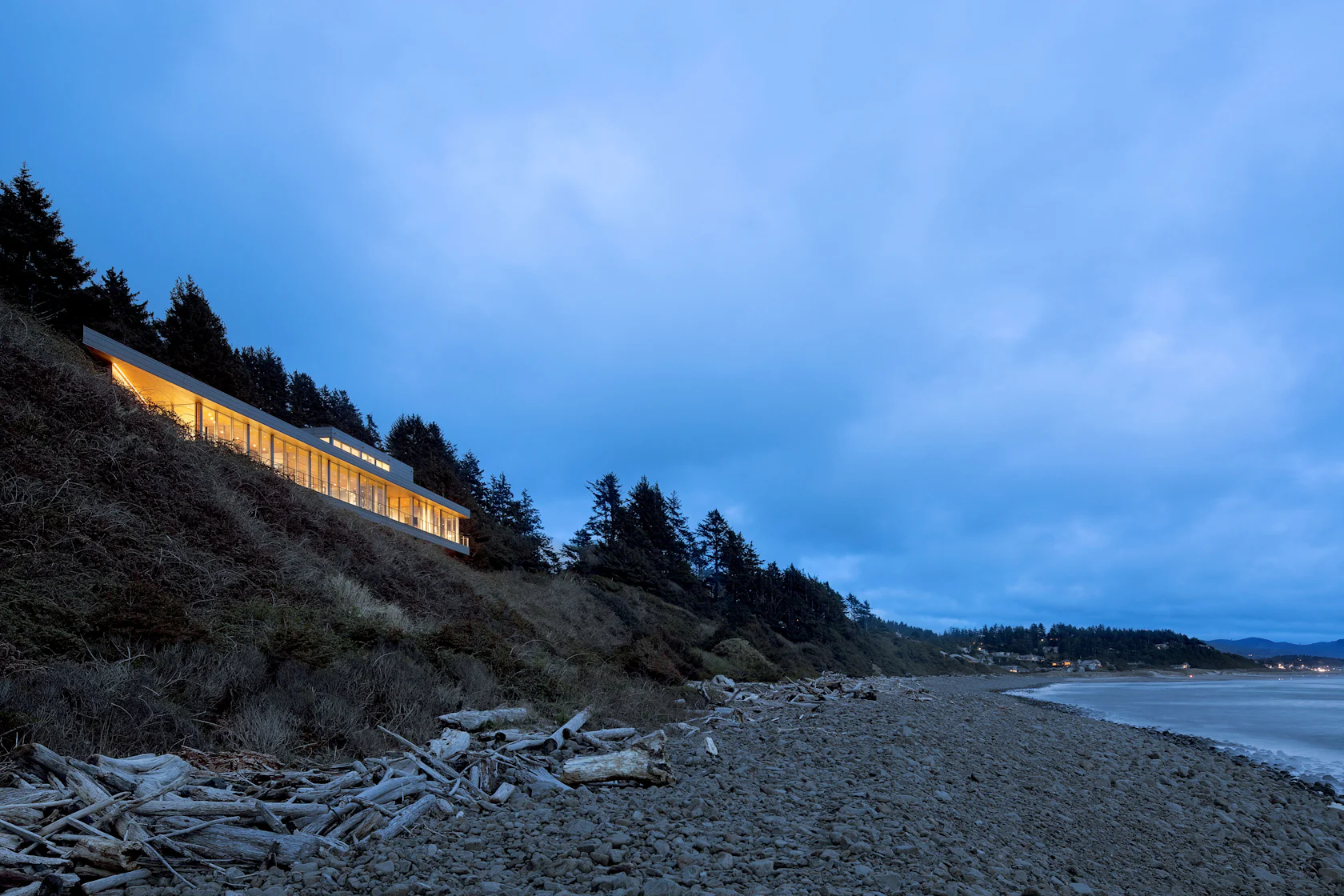 Prow House by chadbourne + doss architects - Architizer