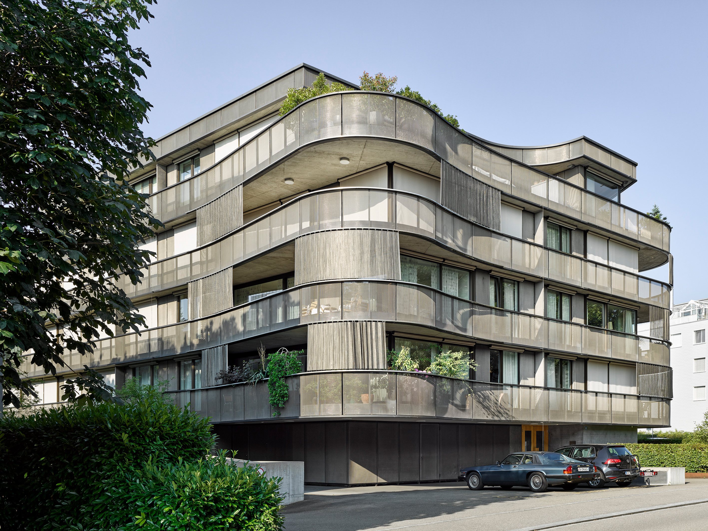 Rondo Apartment House by Graber Pulver Architekt:innen AG - Architizer