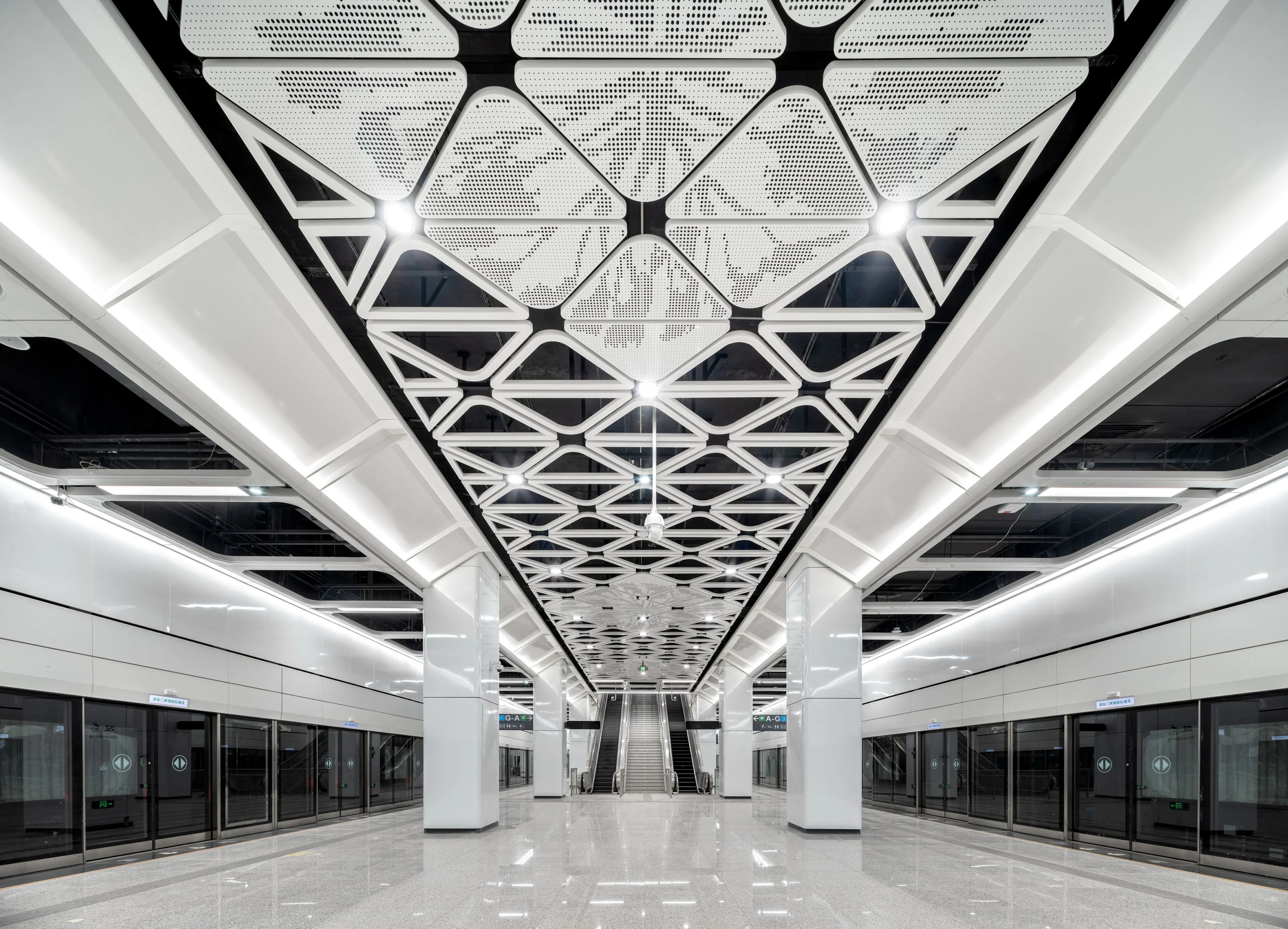 Shenzhen Metro Line 16 — 8