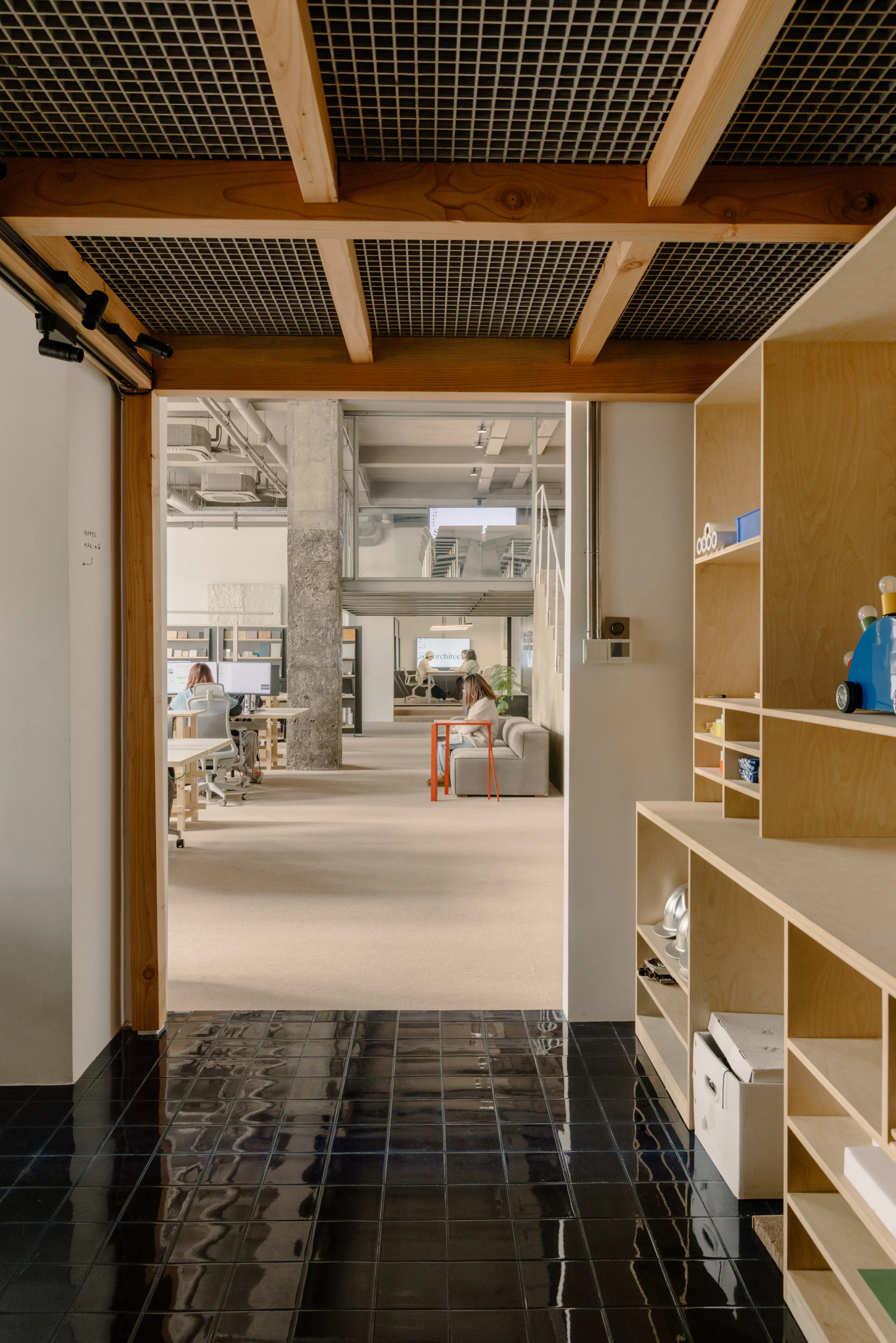 say architects Community Office — 25