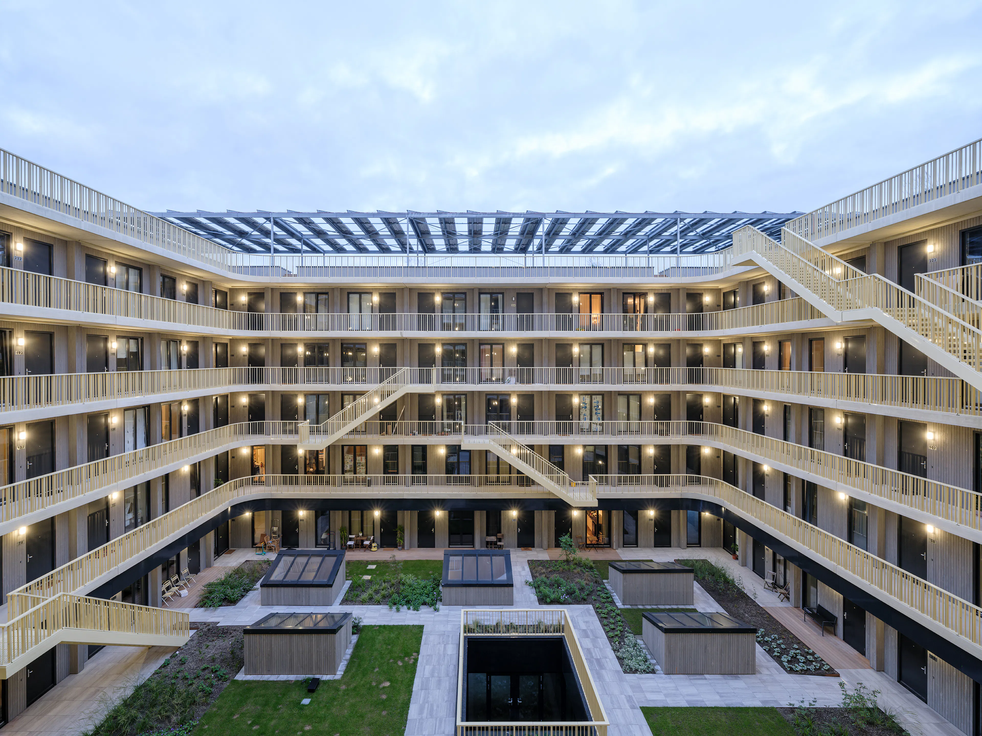 Bike Parking IJboulevard — 18