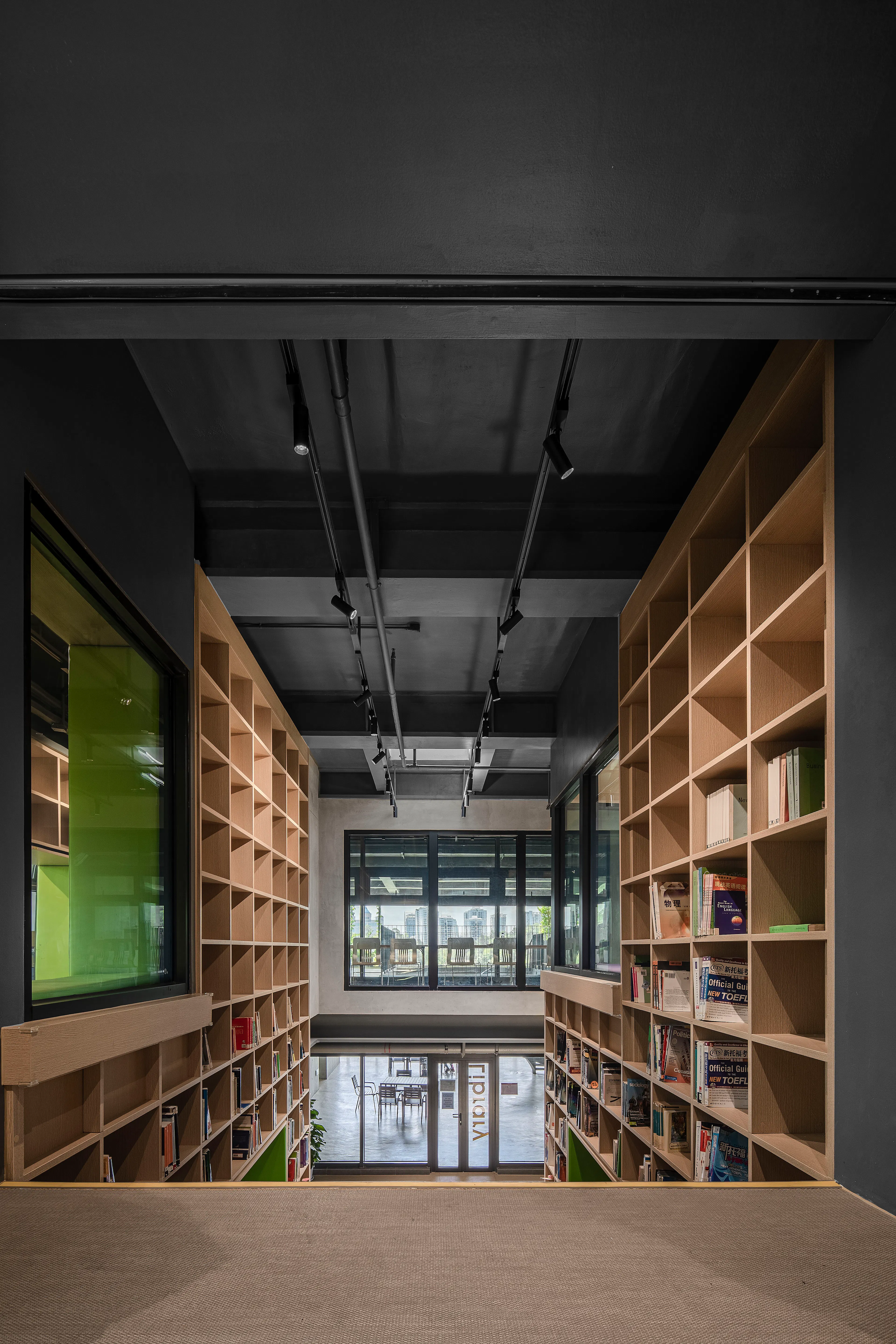 Shenzhen College of International Education — 11