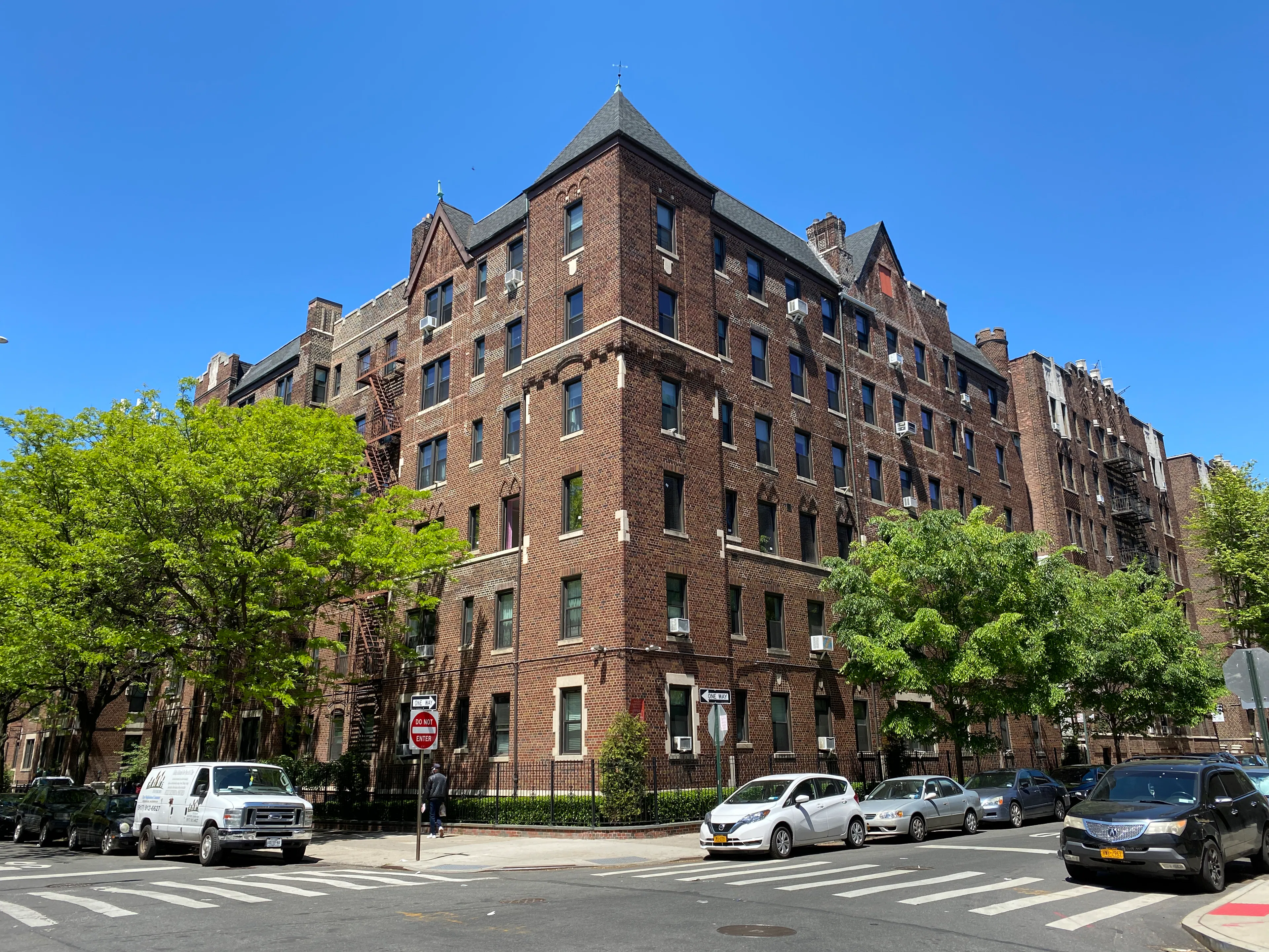 The Knickerbocker Telephone Company Building — 1