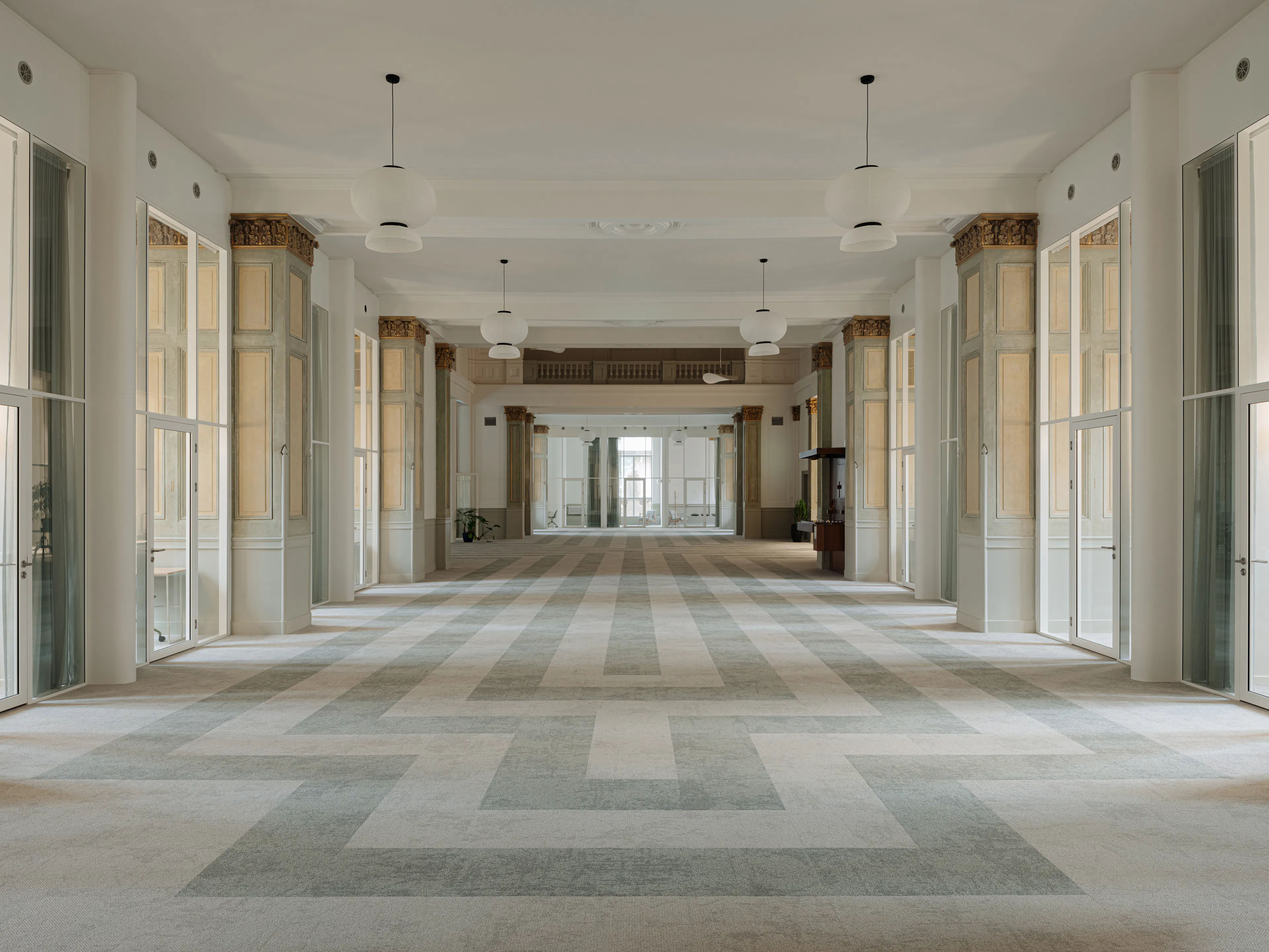 Lush Labyrinth — 18