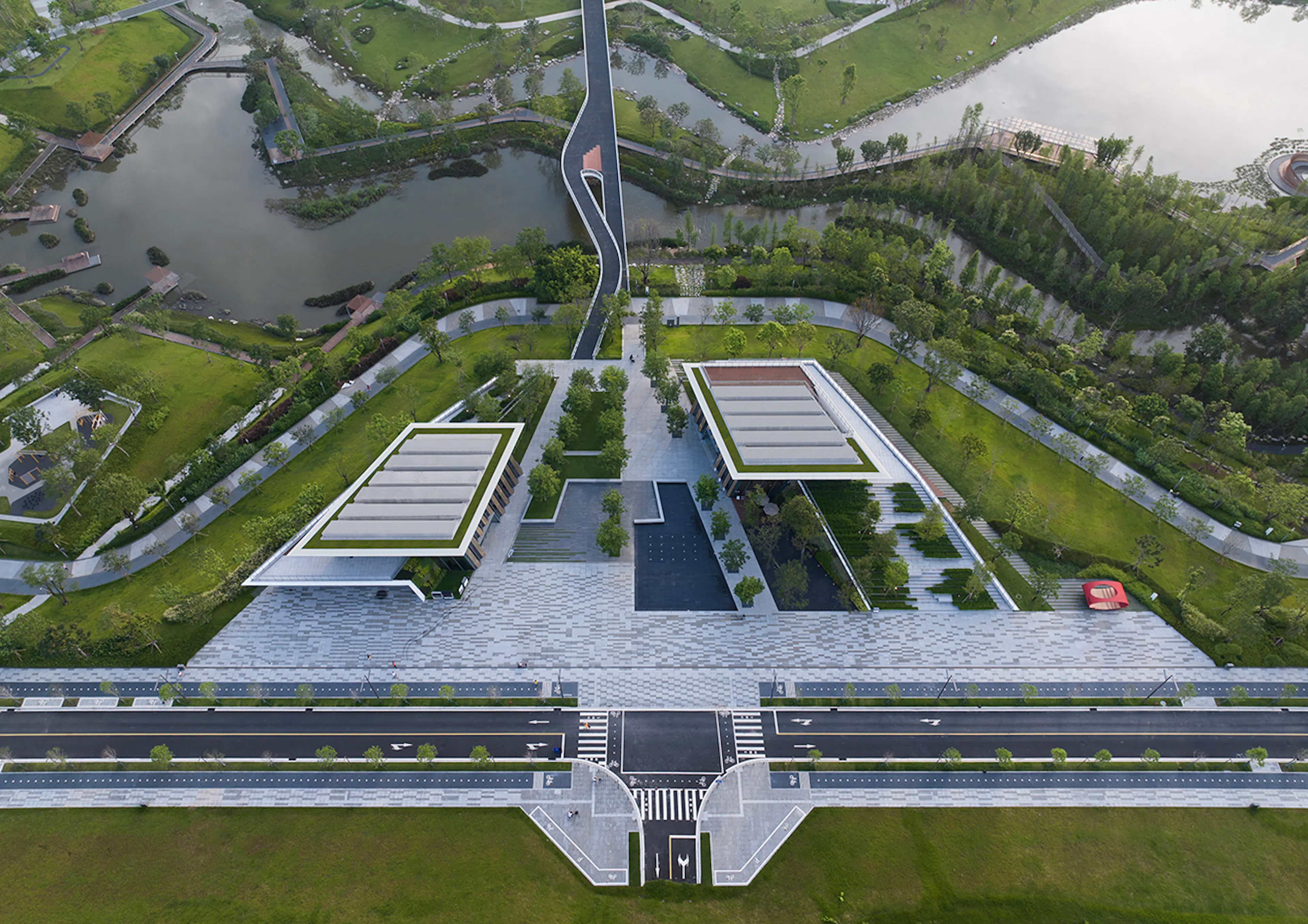 Dongguan Central Park Sen Space — 2