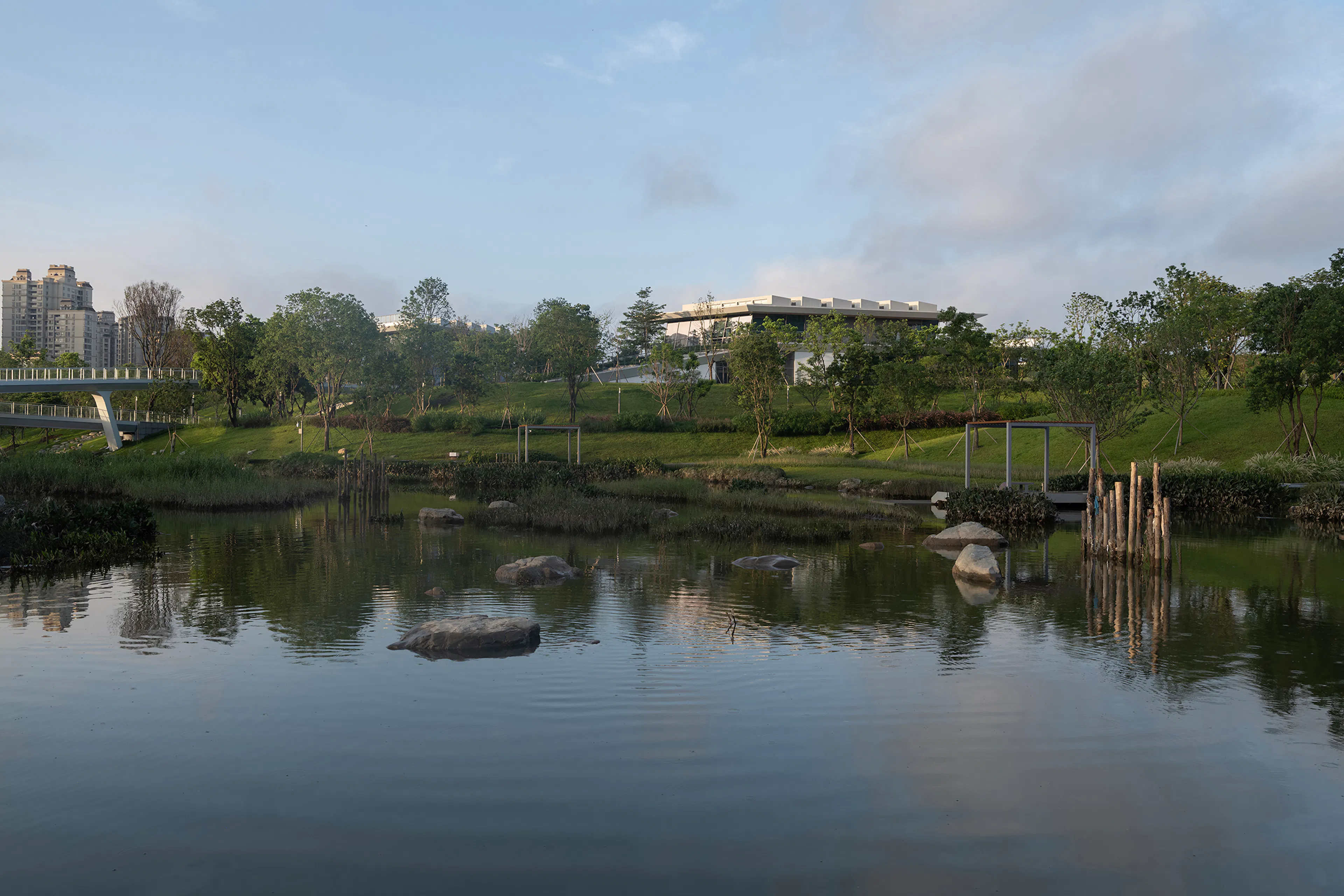 Dongguan Central Park Sen Space — 1