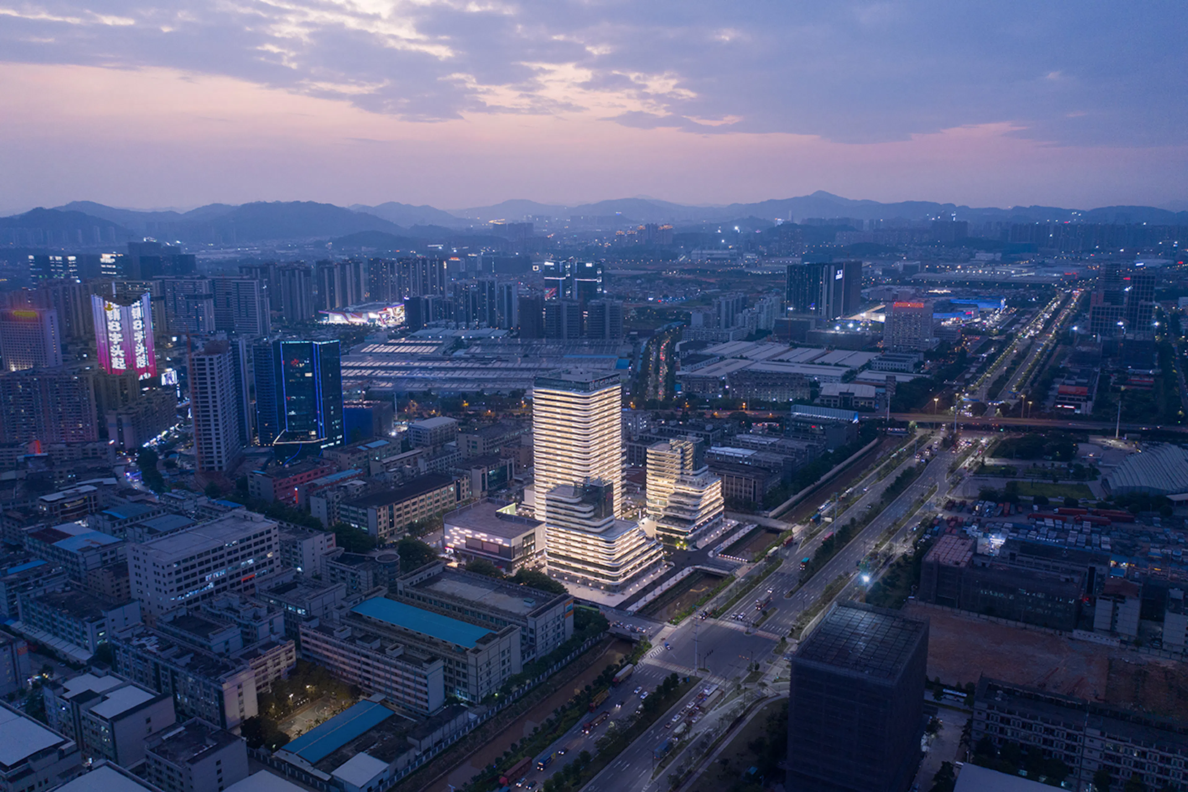 Dongguan Central Park Sen Space — 21