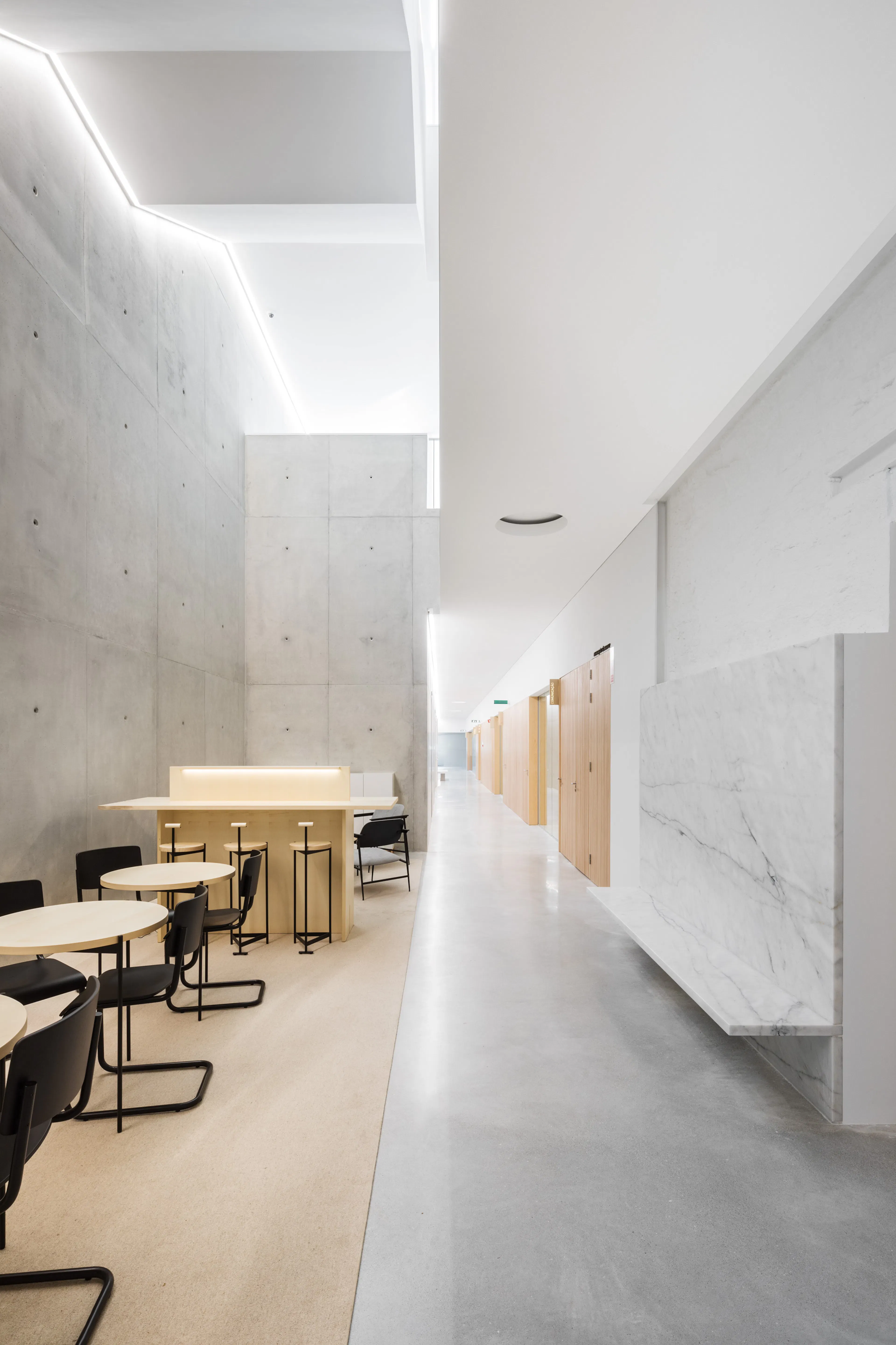 R A I A T - T O W N H A L L | 2023 — 16