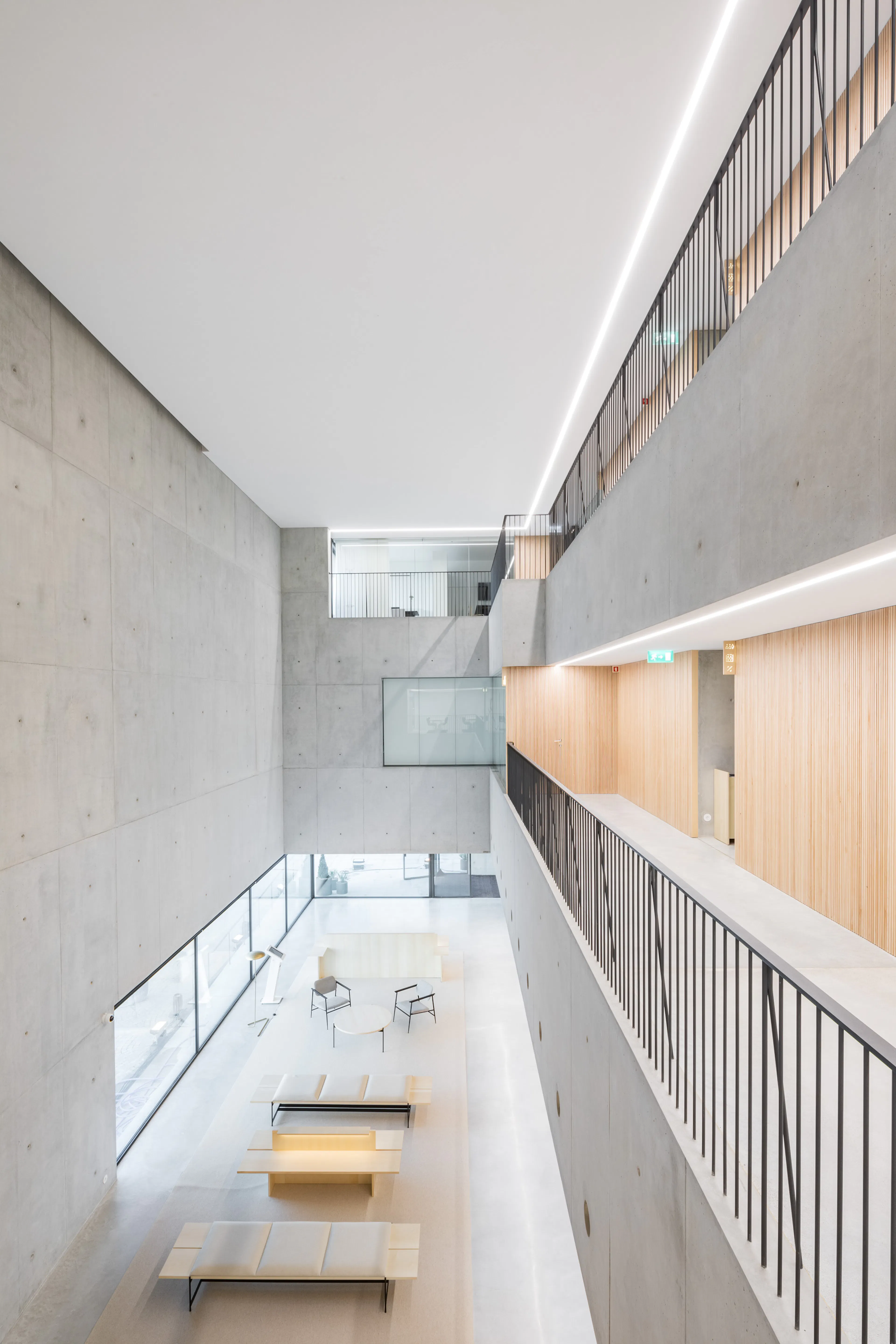 R A I A T - T O W N H A L L | 2023 — 11