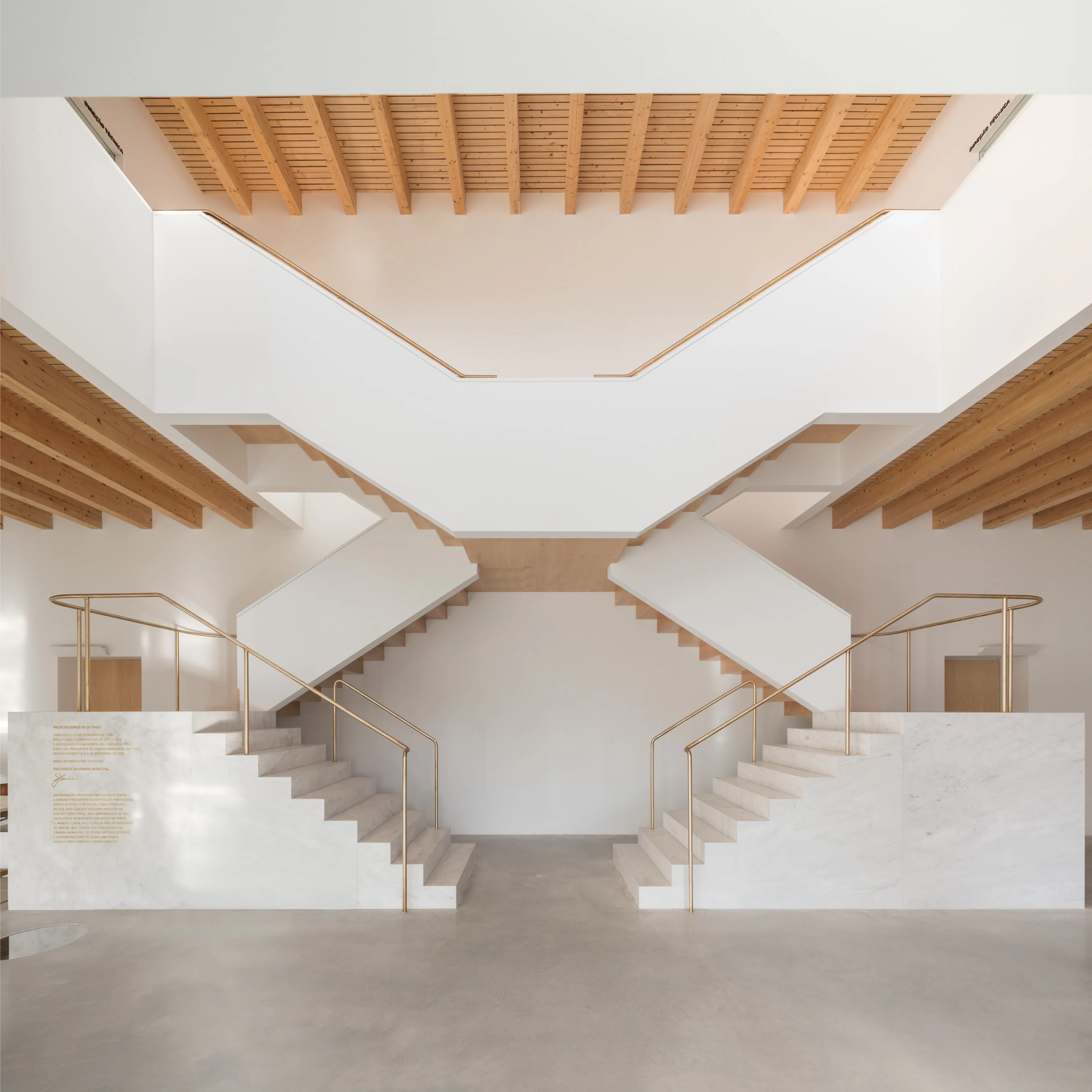 R A I A T - T O W N H A L L | 2023 — 13