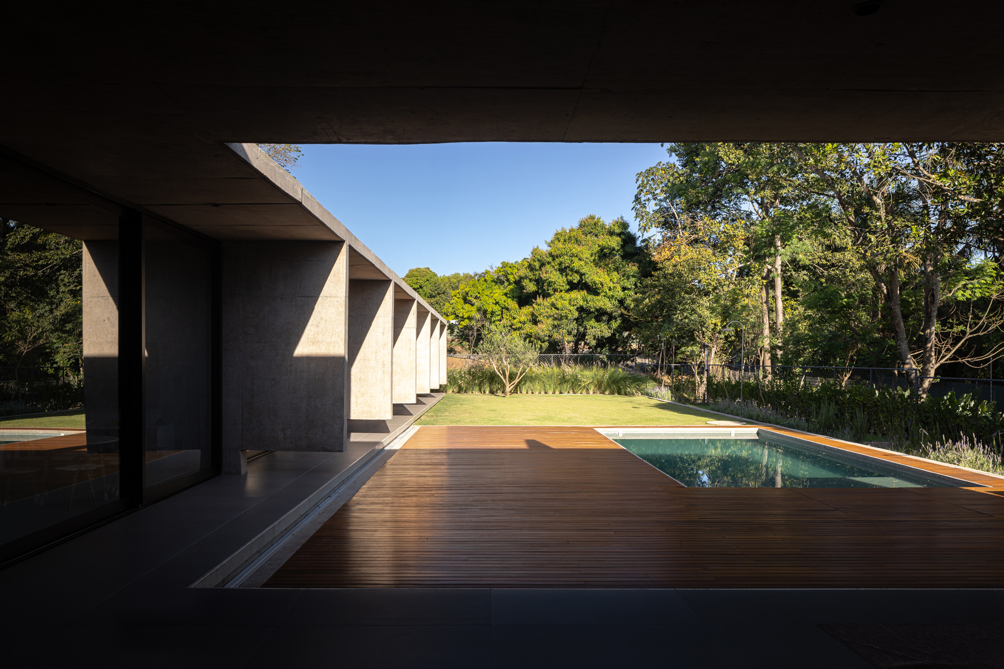 Dante House by BLOCO Arquitetos - Architizer
