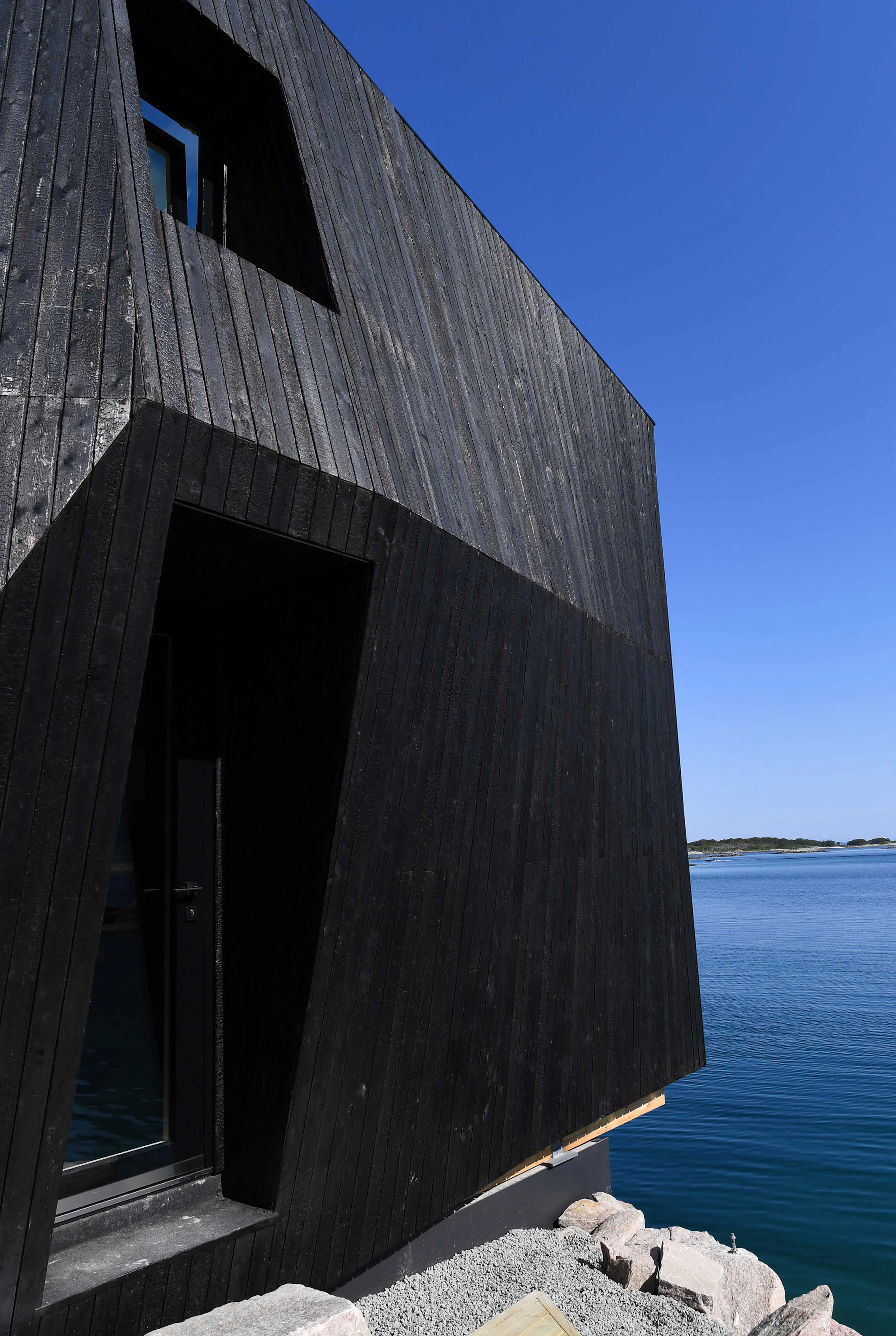 Manshausen - Two Towers — 11