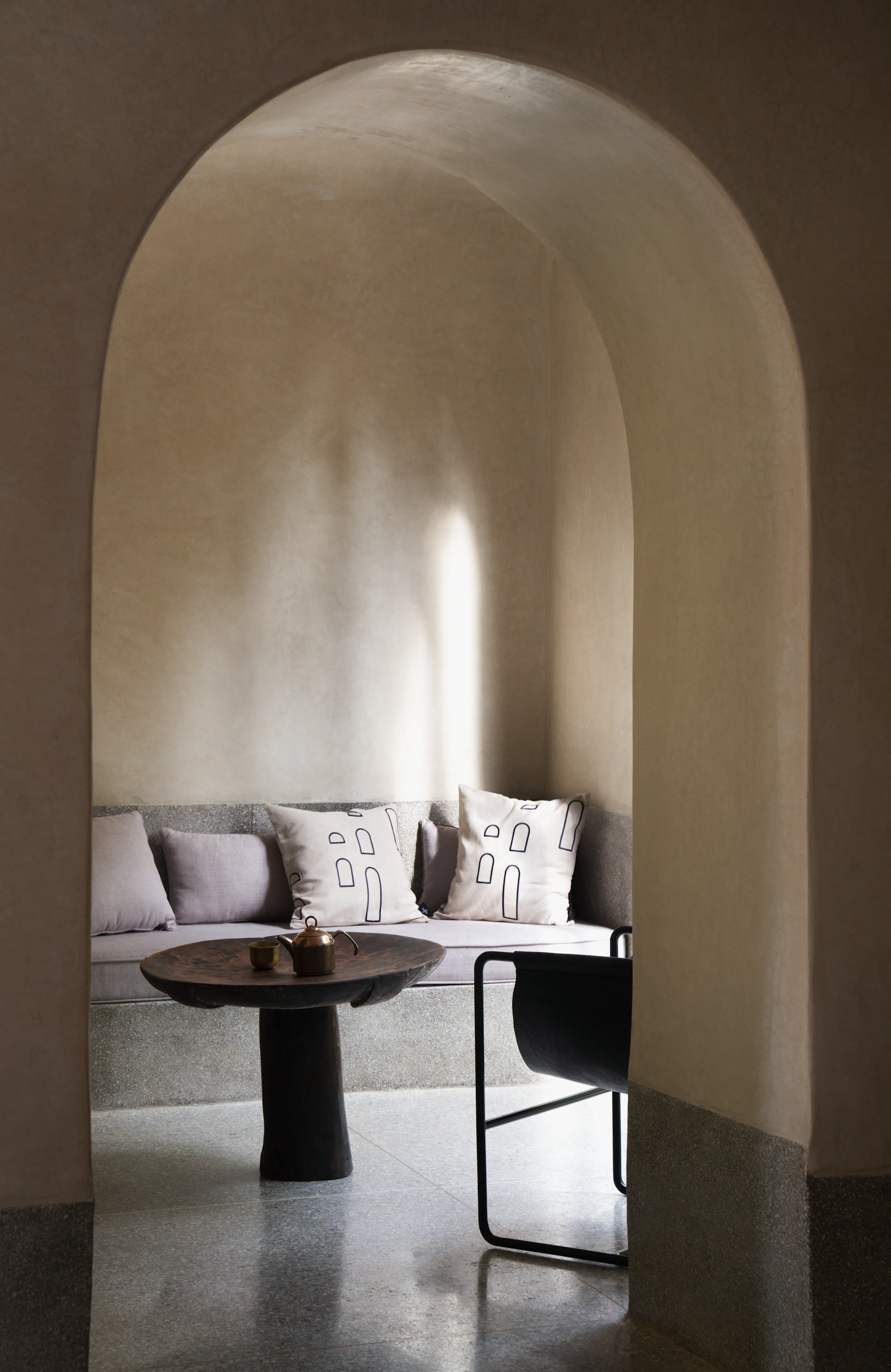 MAISON BRUMMELL MAJORELLE — 8