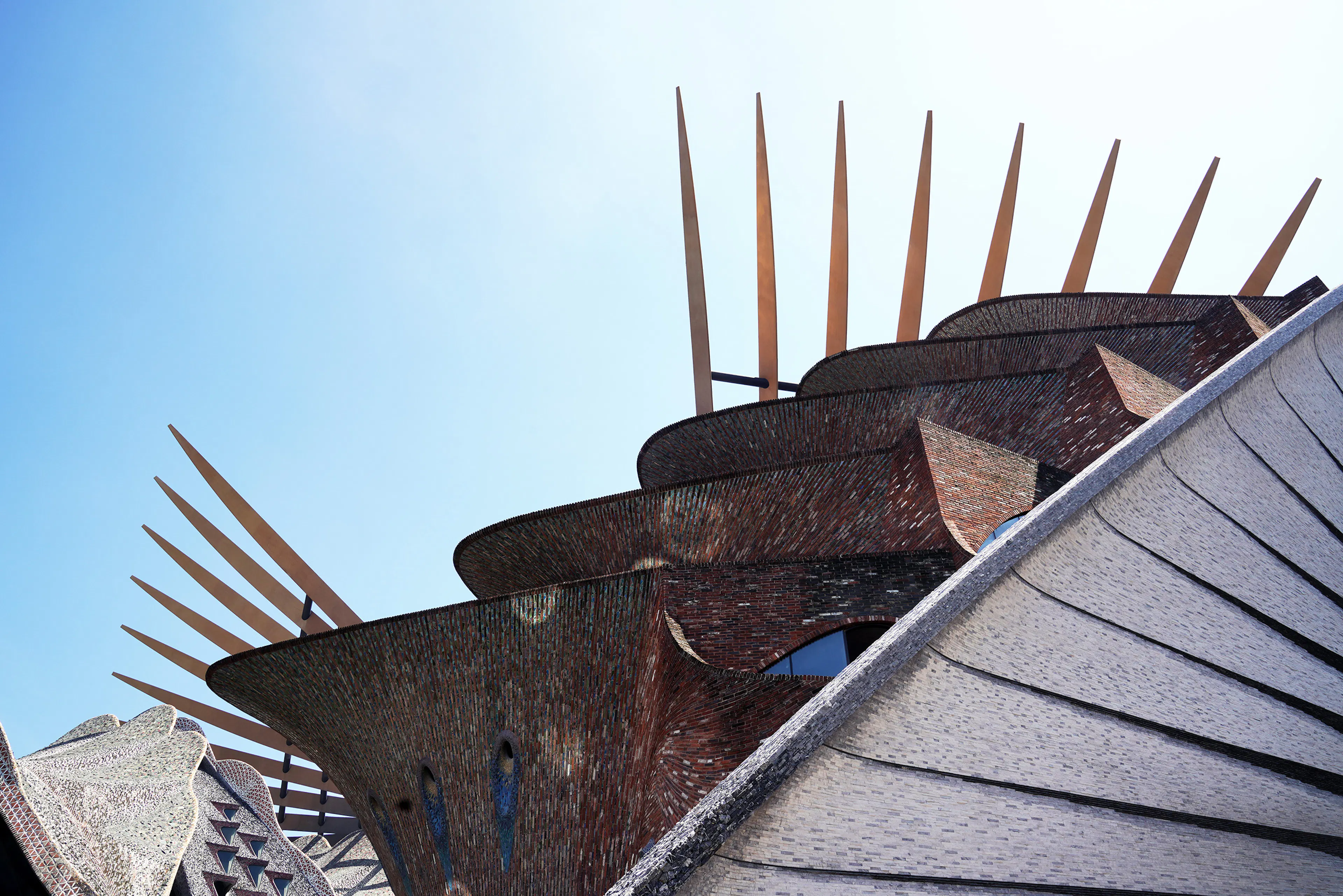 Marisfrolg Fashion Campus — 10