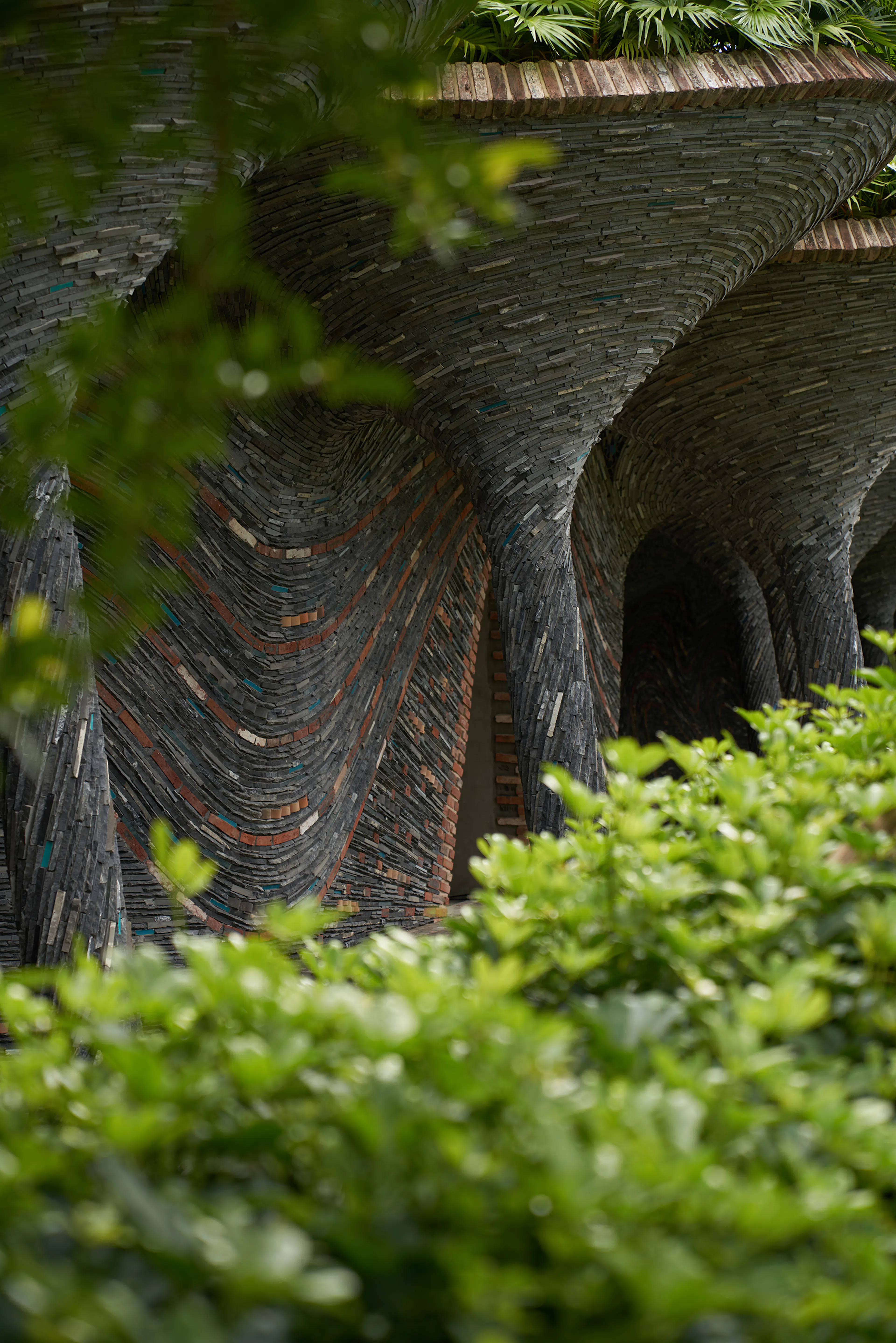 Marisfrolg Fashion Campus — 15