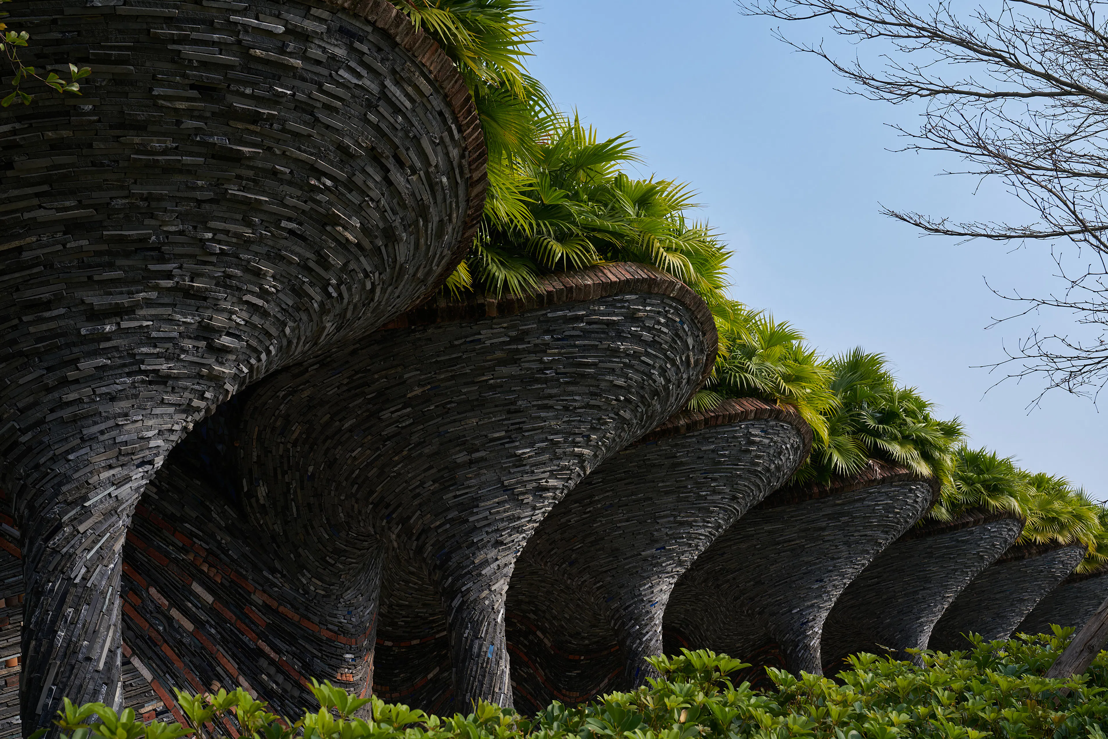 Marisfrolg Fashion Campus — 17