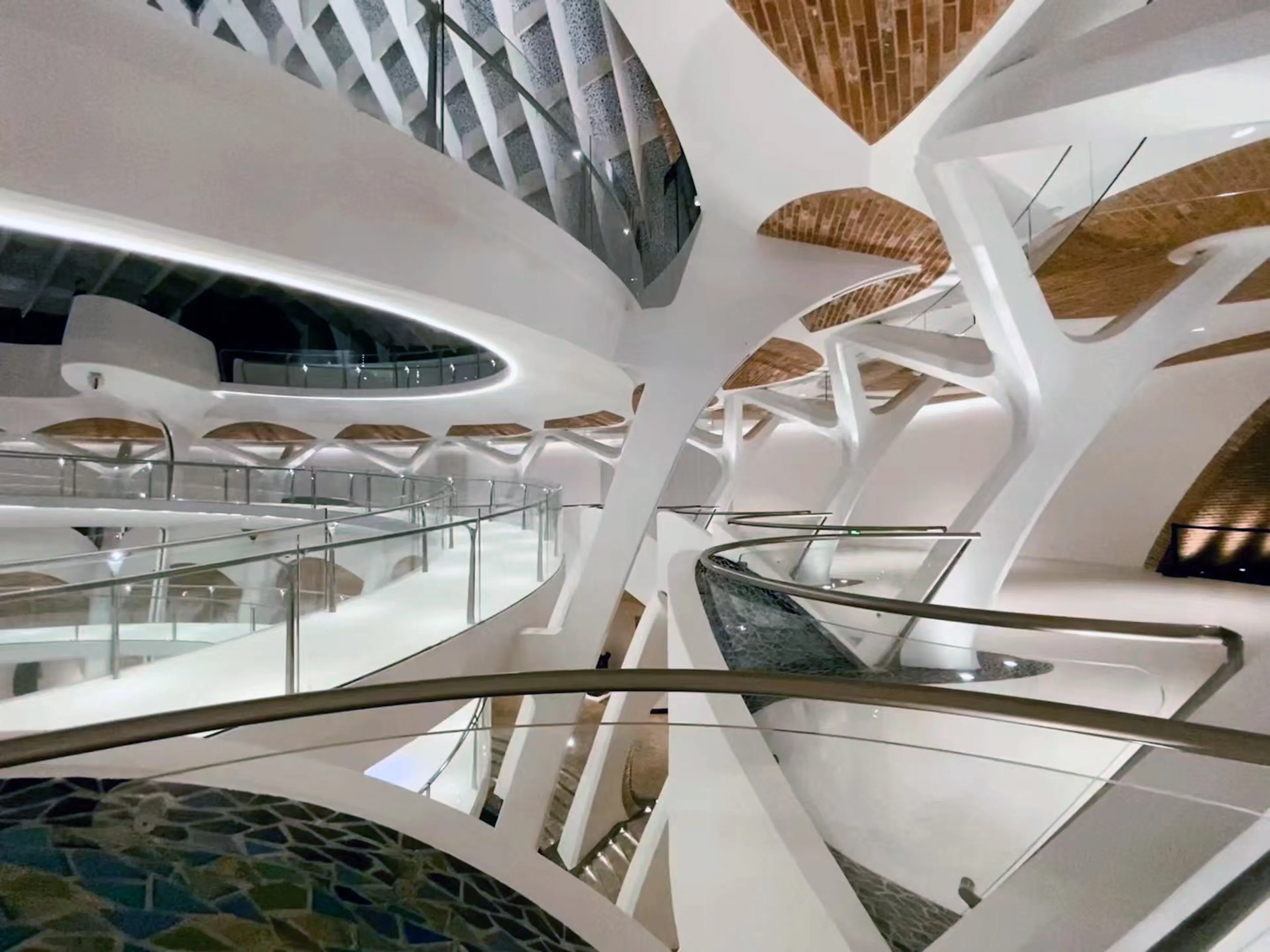 Marisfrolg Fashion Campus — 27