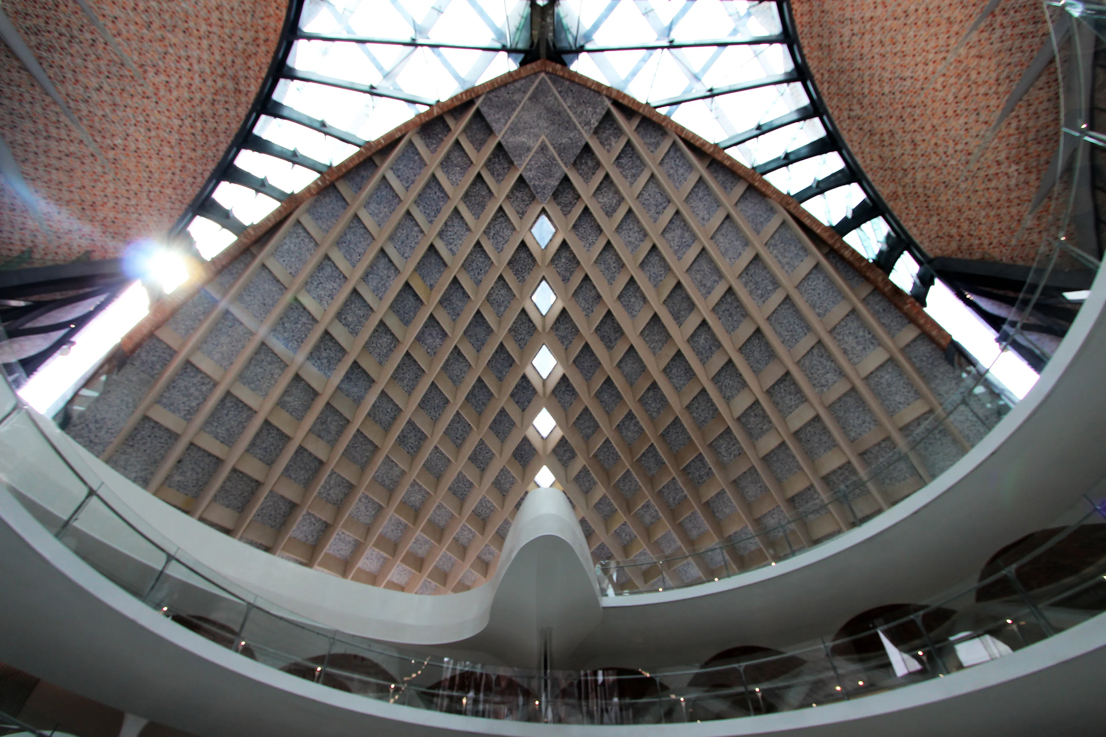 Marisfrolg Fashion Campus — 31