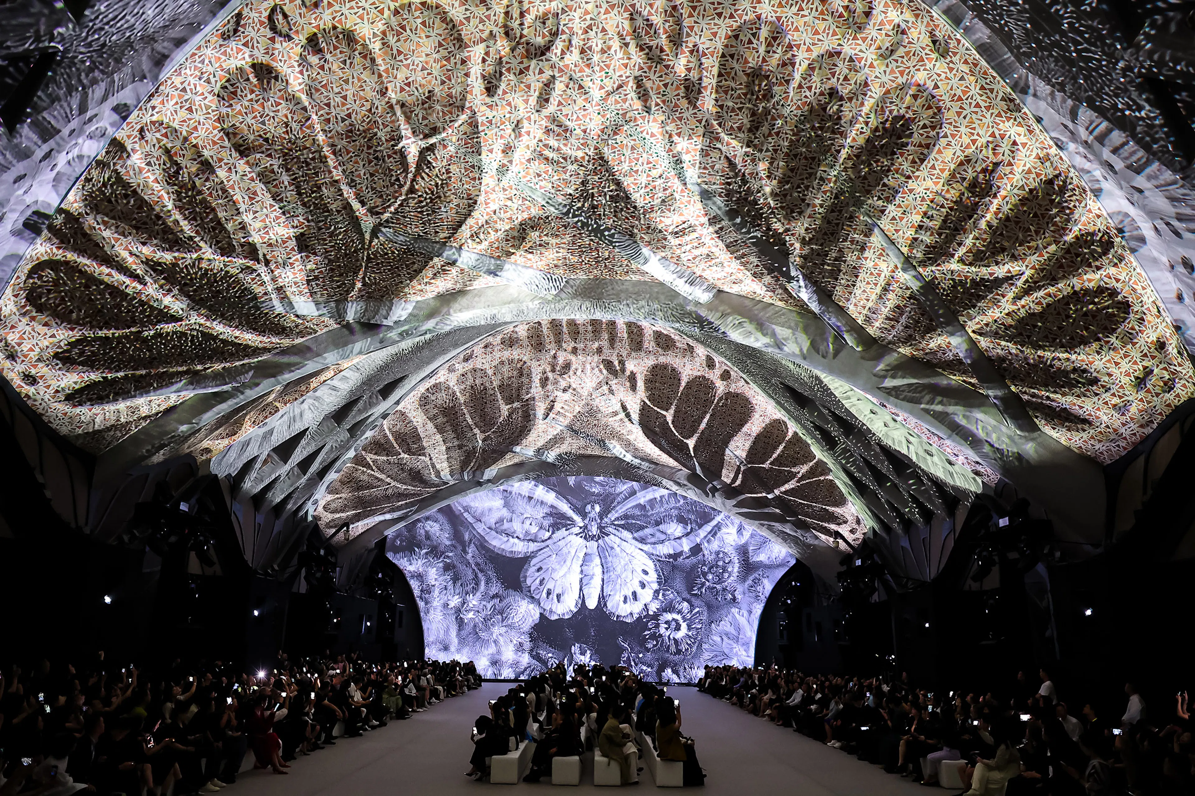 Marisfrolg Fashion Campus — 37