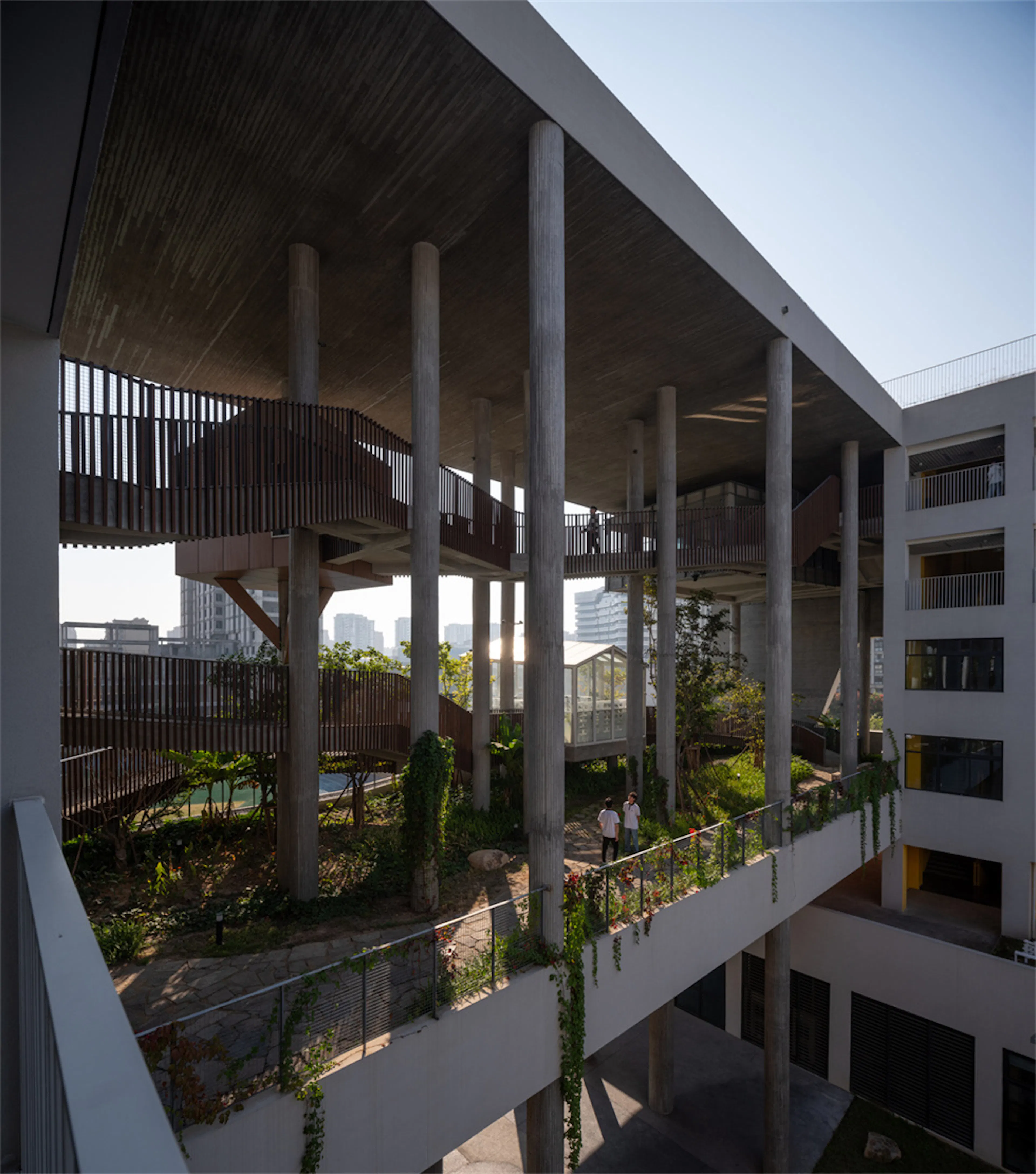 Huizhen High School — 4