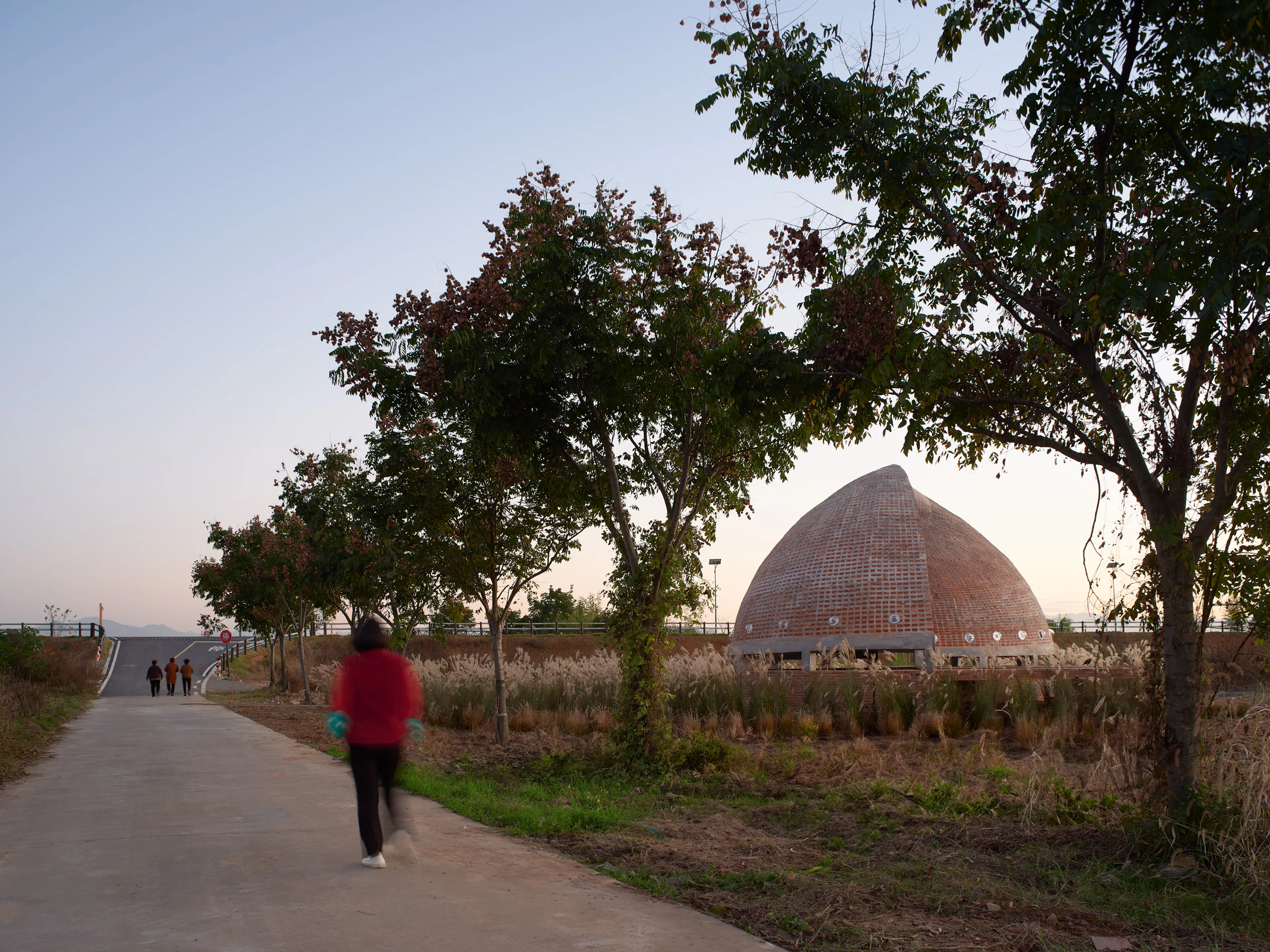 Twisted Brick Shell Concept Library — 4