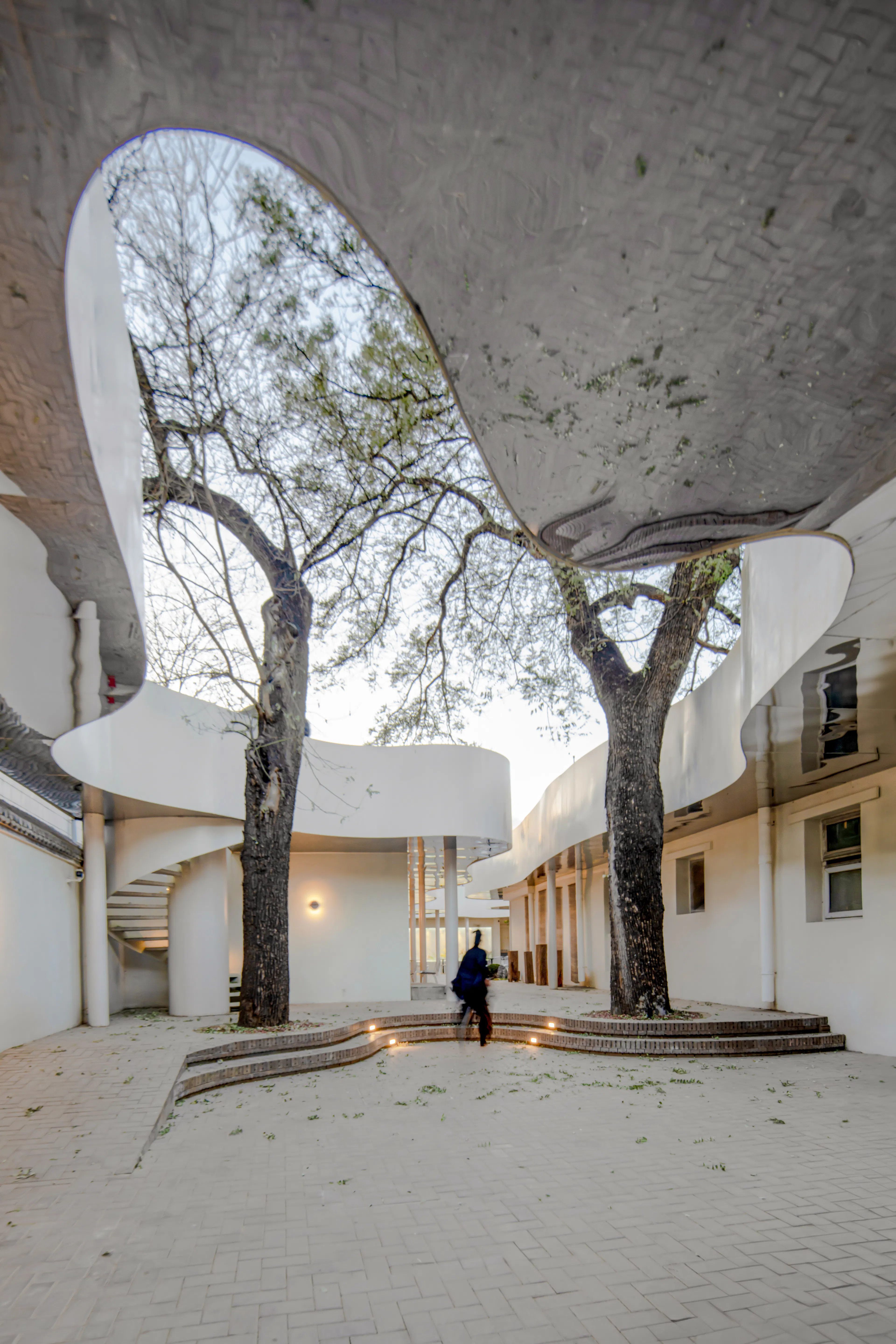 Courtyard 35 - Hutong Cloudscape — 14