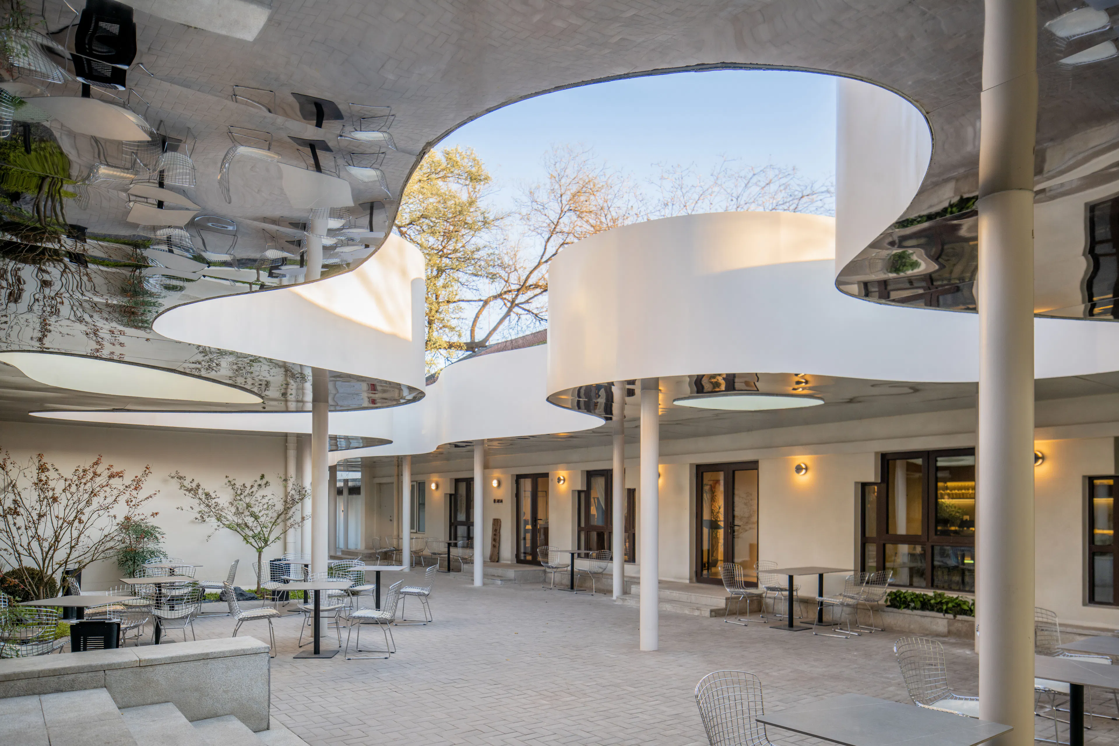 Courtyard 35 - Hutong Cloudscape — 18