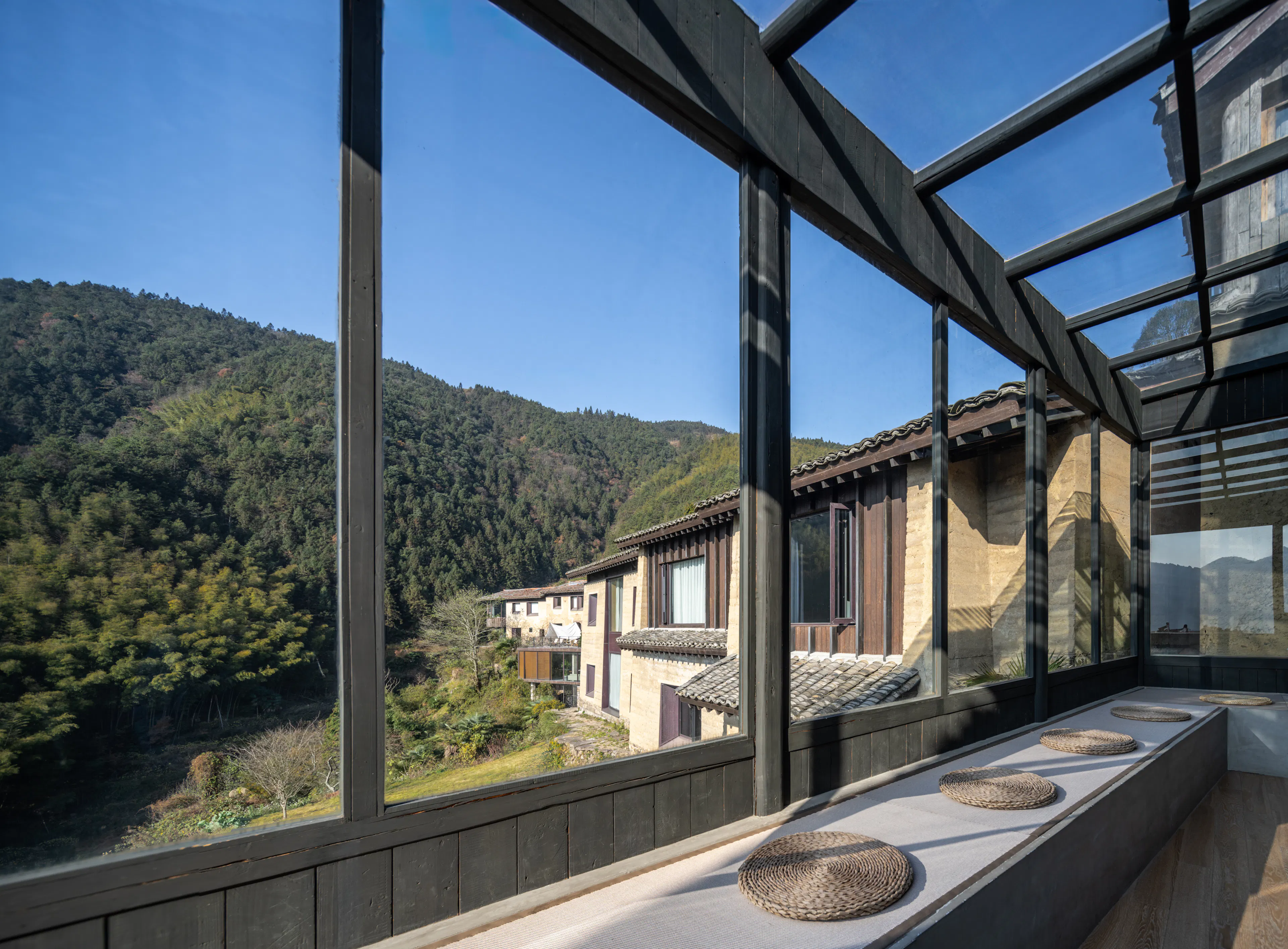 Songyang Stray Birds Art Hotel — 5