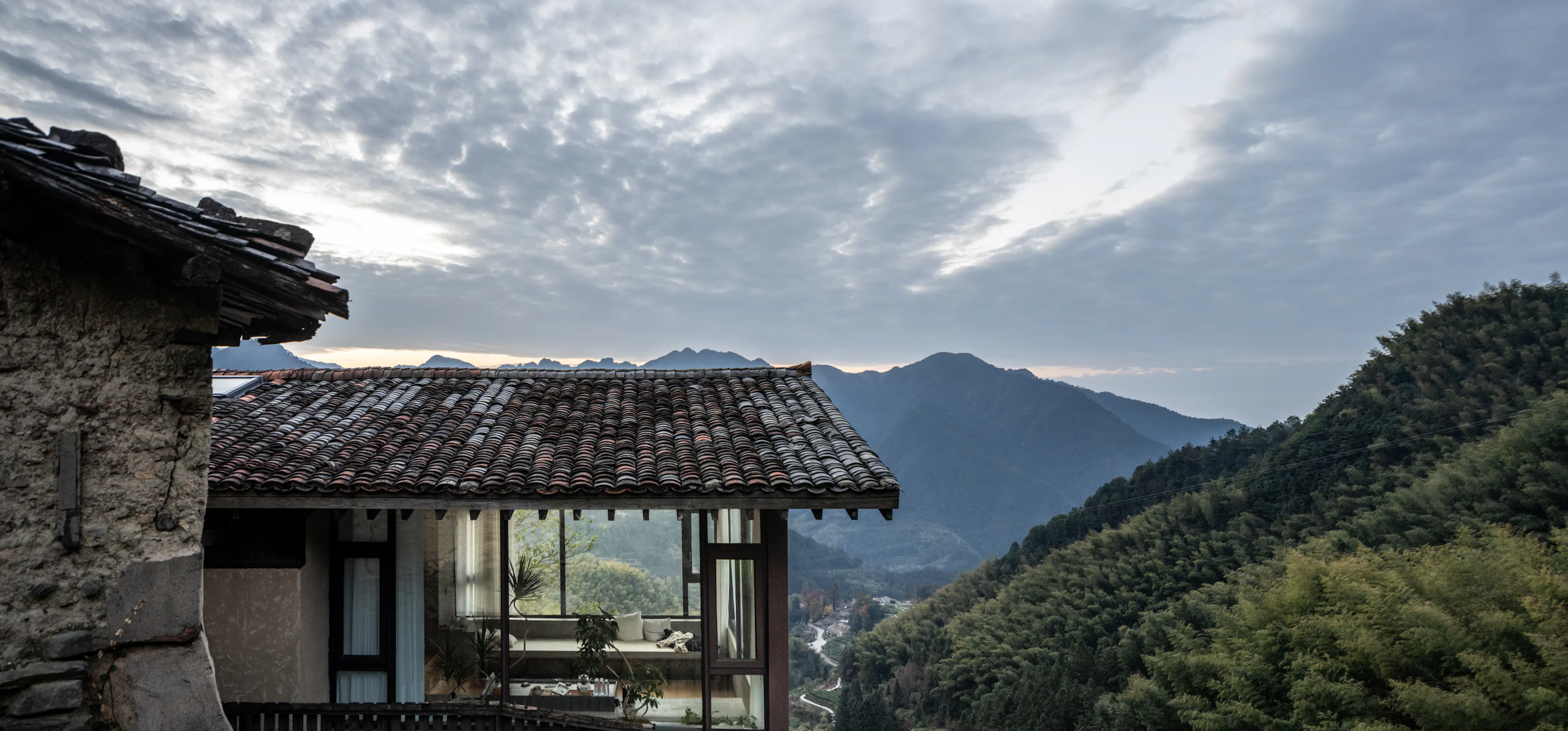 Songyang Stray Birds Art Hotel — 11