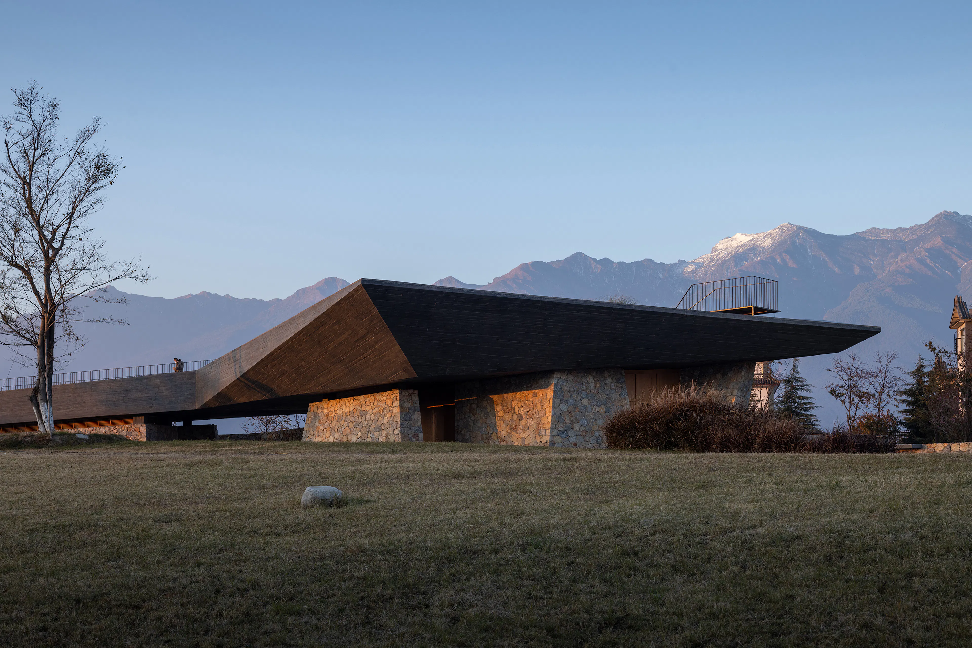 Dali Erhai Lake Ecological Rest Station