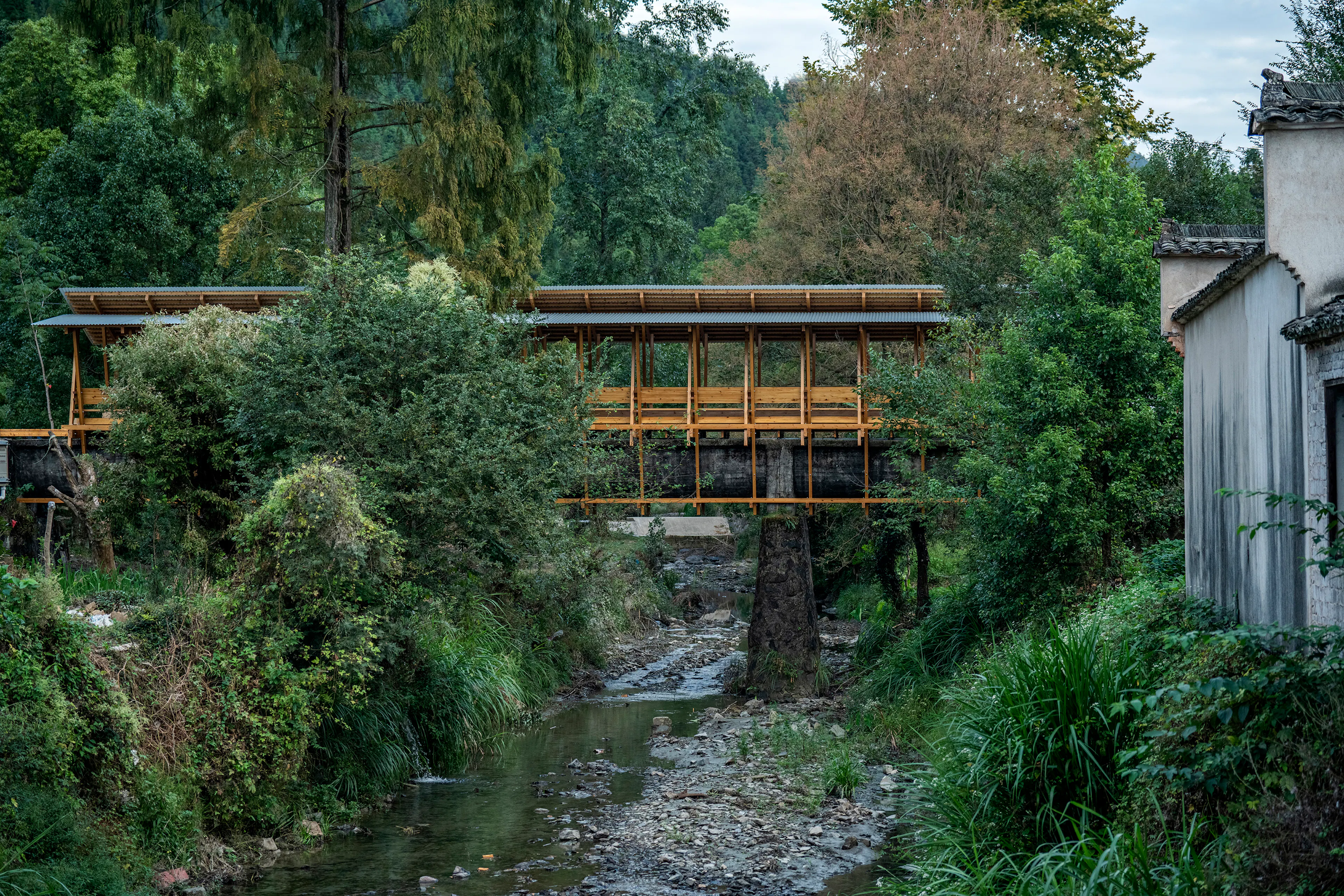 FW JI·Covered Bridge on Aqueduct — 8