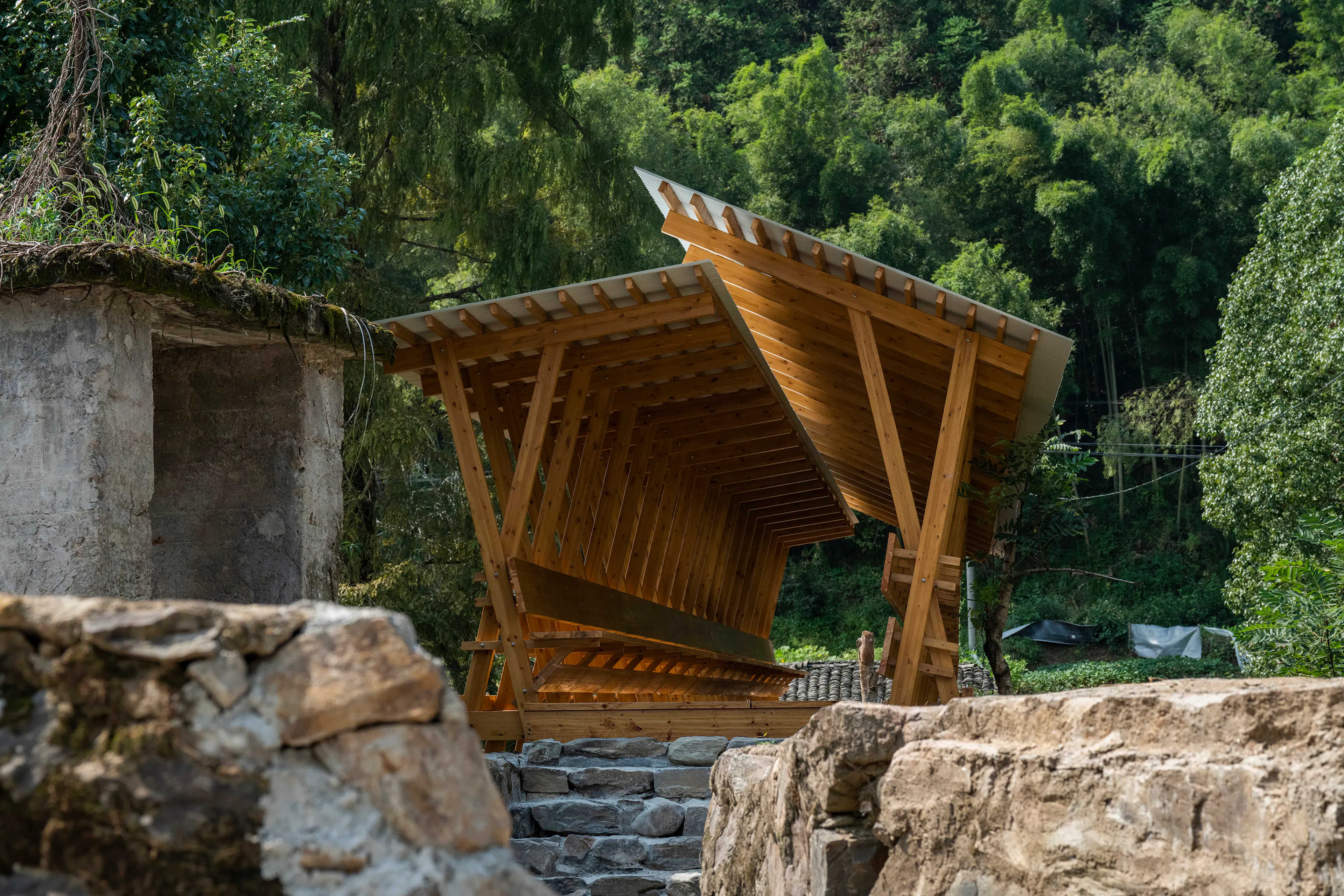 FW JI·Covered Bridge on Aqueduct — 19